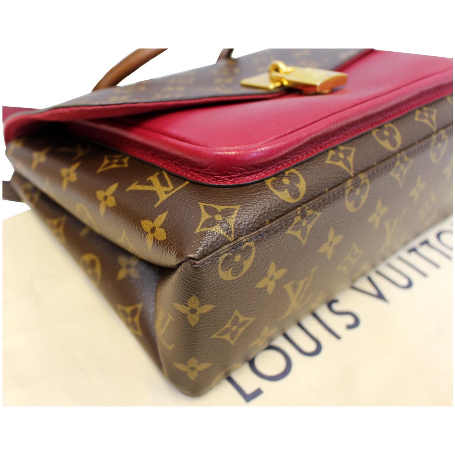 LOUIS VUITTON Marignan Monogram Canvas Messenger Shoulder Bag Lie De Vin