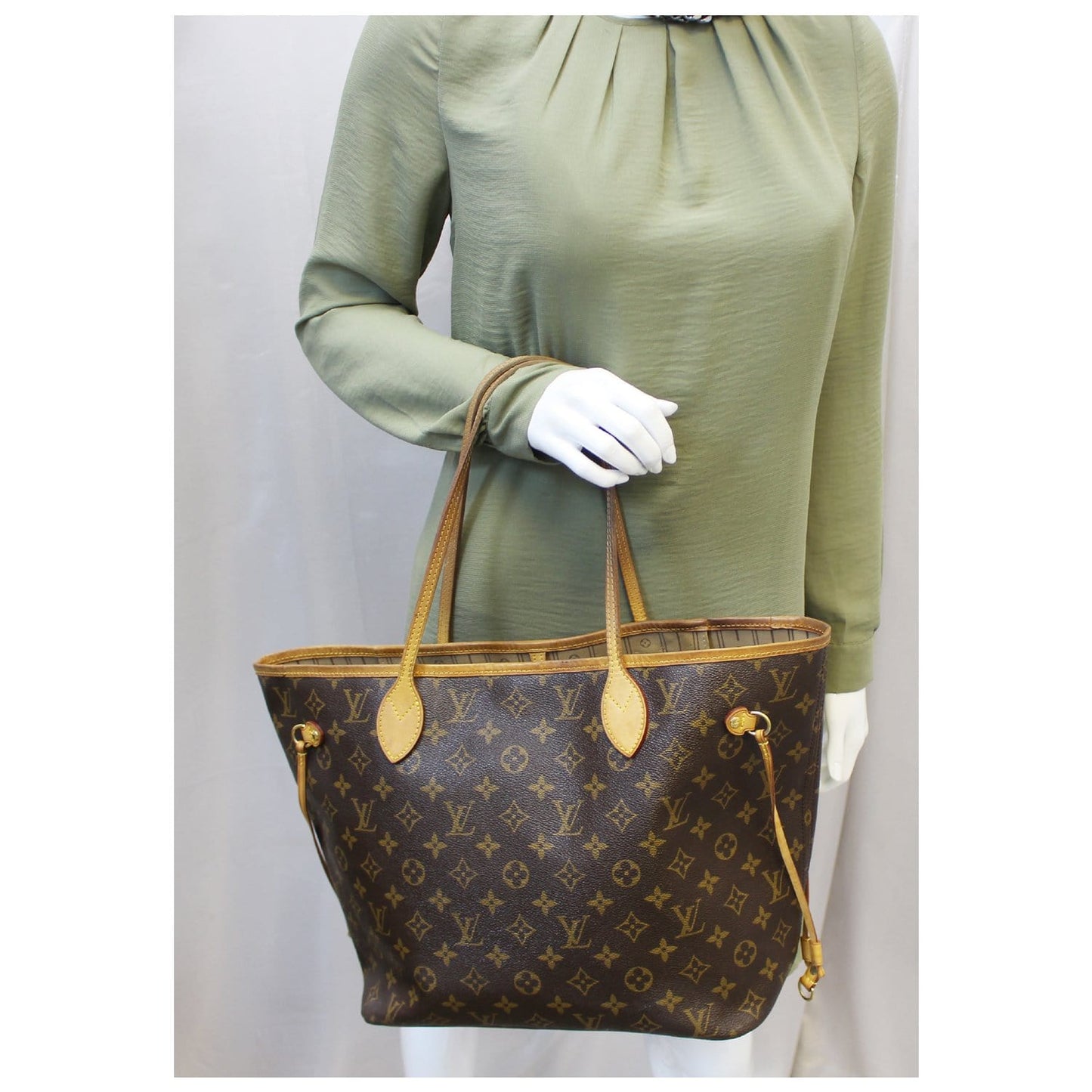 LOUIS VUITTON Neverfull MM Monogram Canvas Brown Tote Shoulder Bag