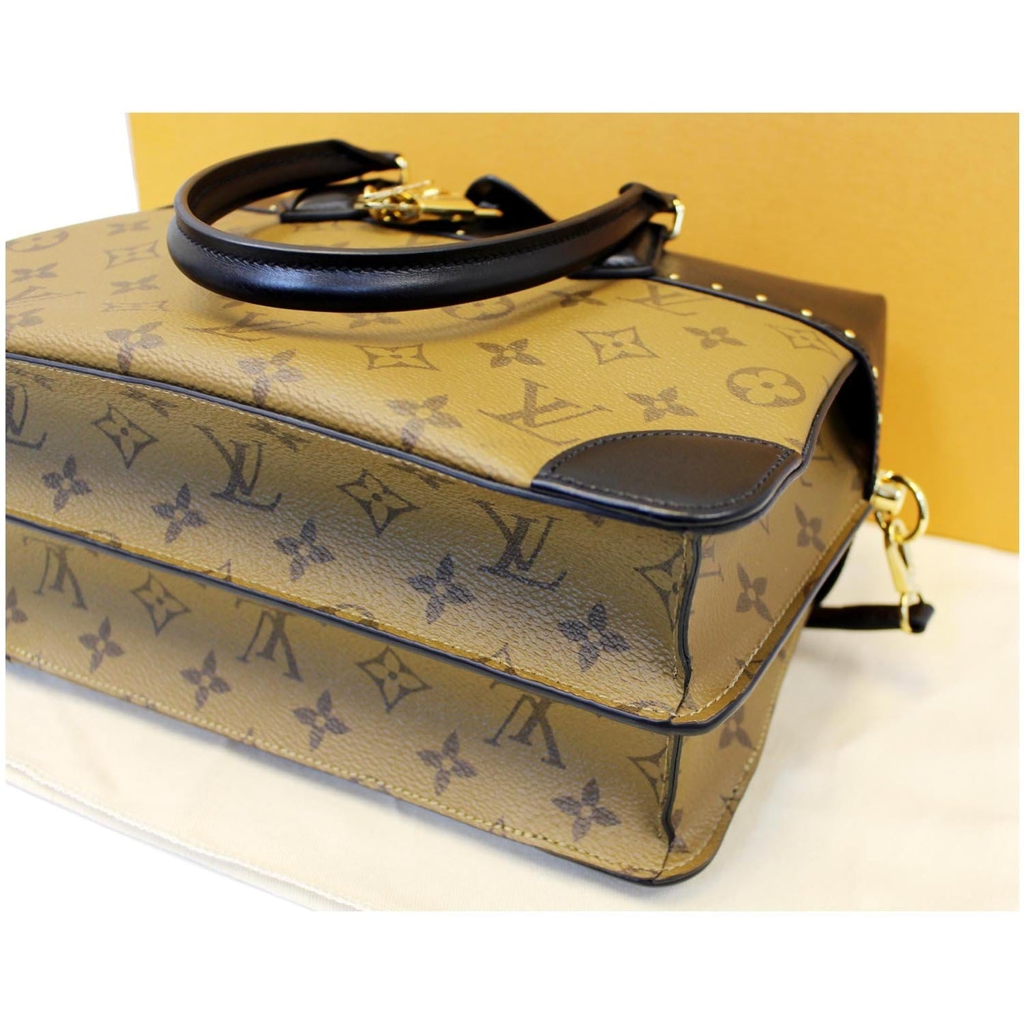 LOUIS VUITTON City Malle MM Reverse Monogram Shoulder Handbag