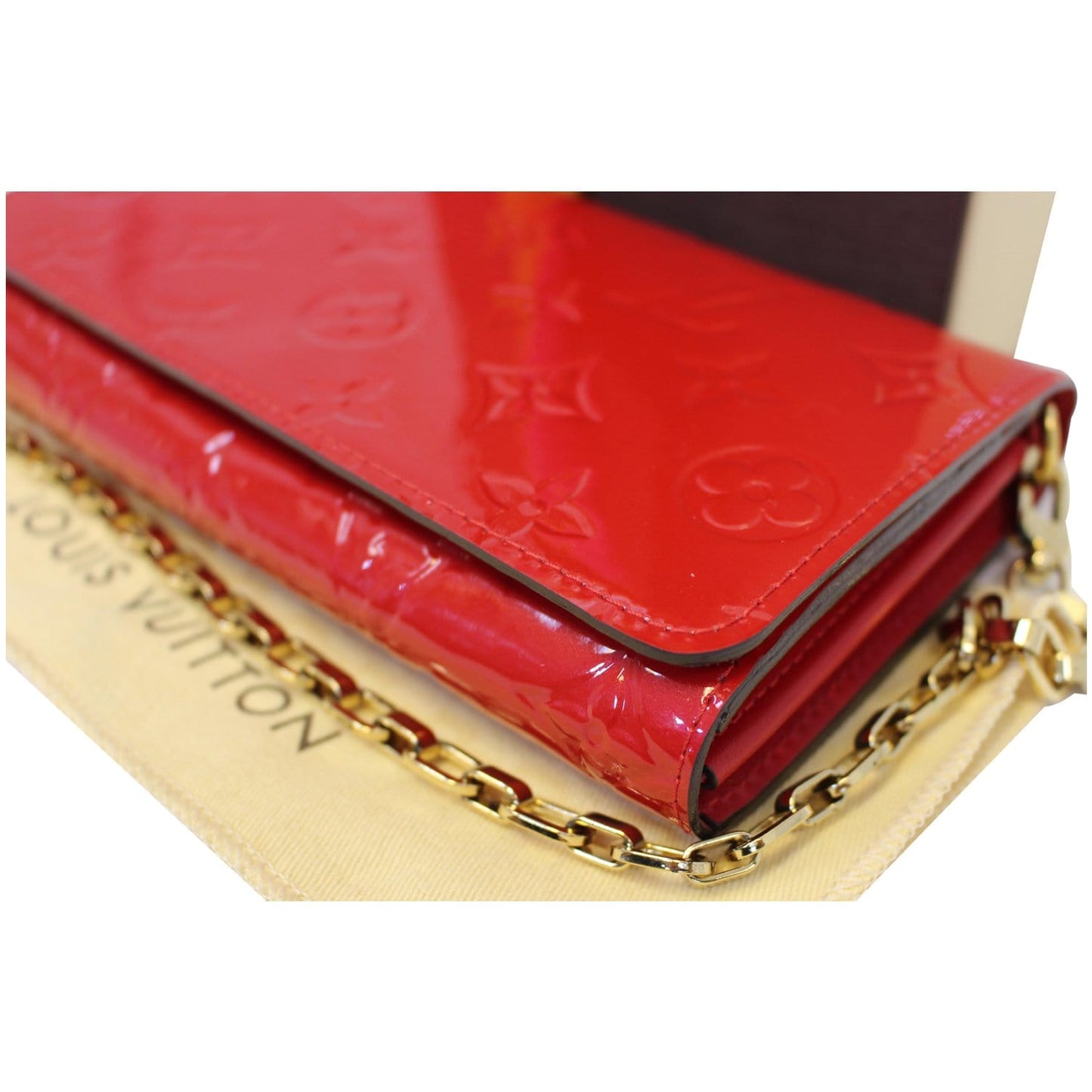 LOUIS VUITTON Sarah Vernis Leather Chain Wallet Red