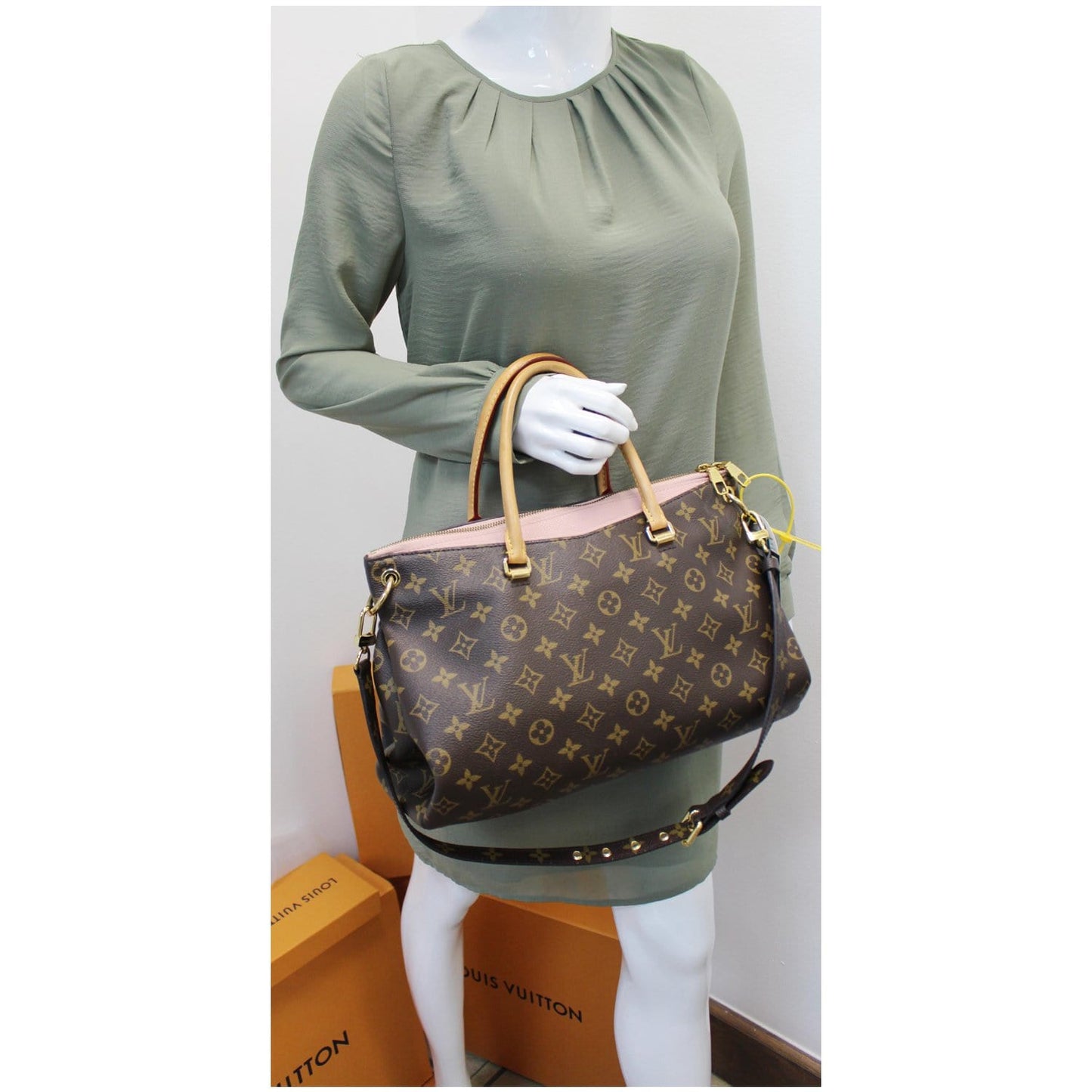 LOUIS VUITTON Pallas Monogram Canvas 2Way Shoulder Bag Brown