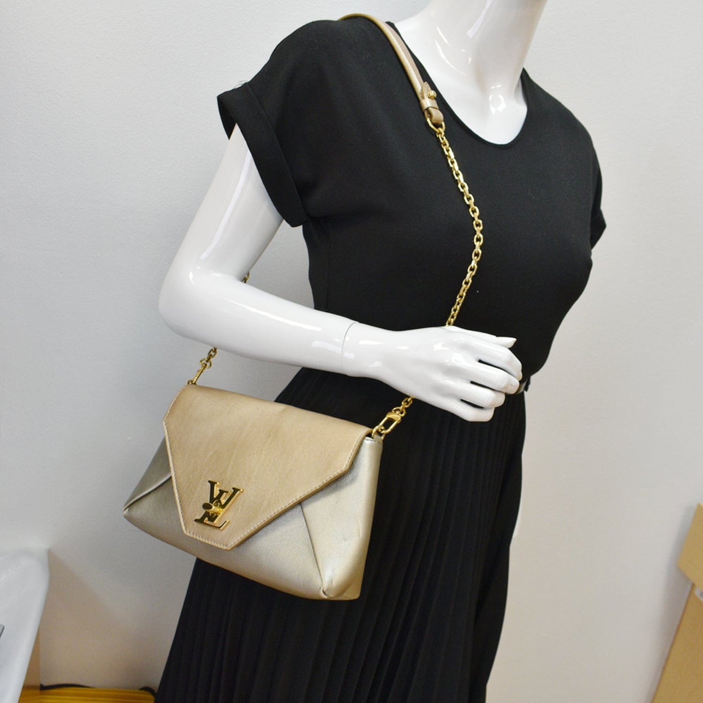 LOUIS VUITTON Love Note Metallic Calfskin Chain Shoulder Bag Gold Silver