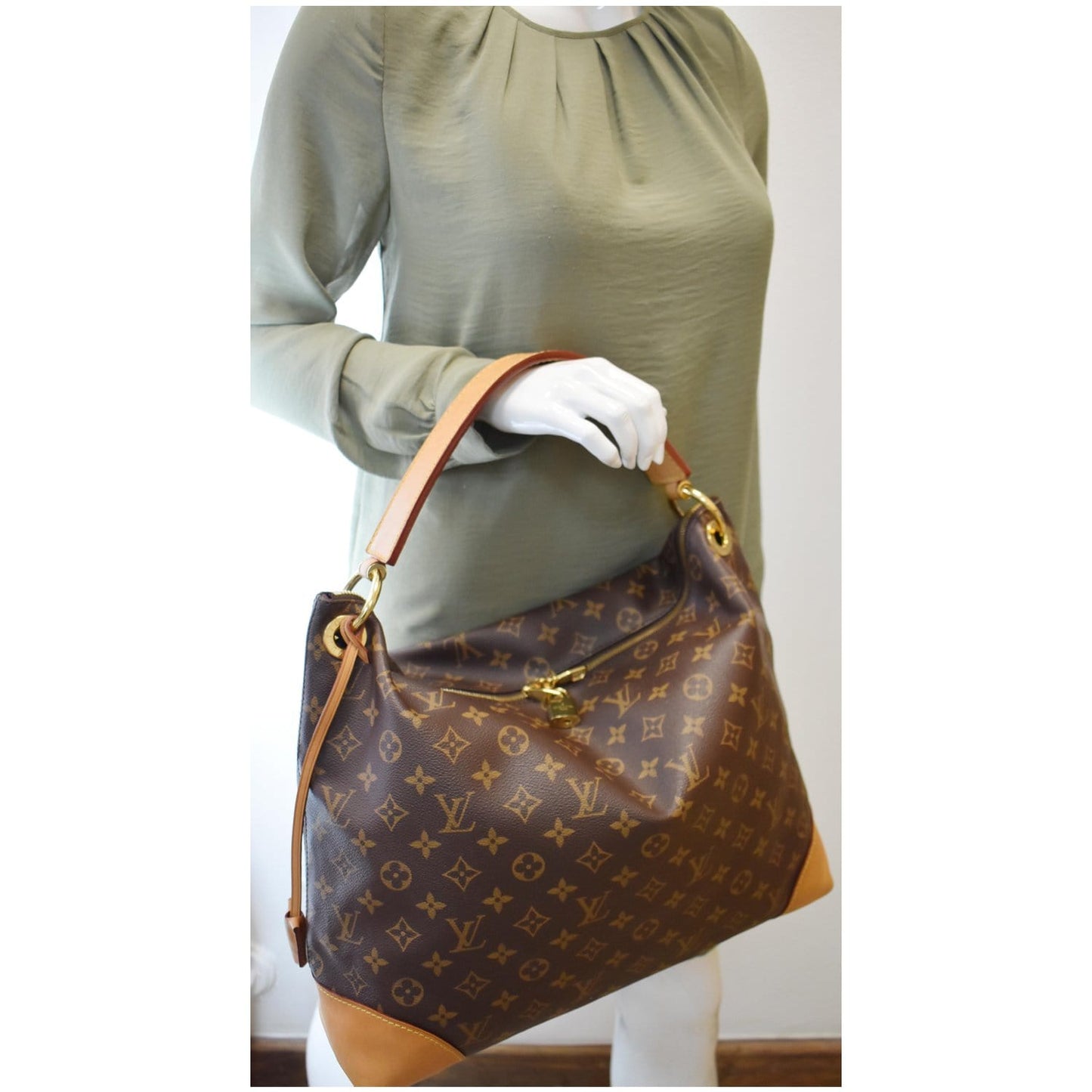 LOUIS VUITTON Berri MM Monogram Canvas Shoulder Bag Brown