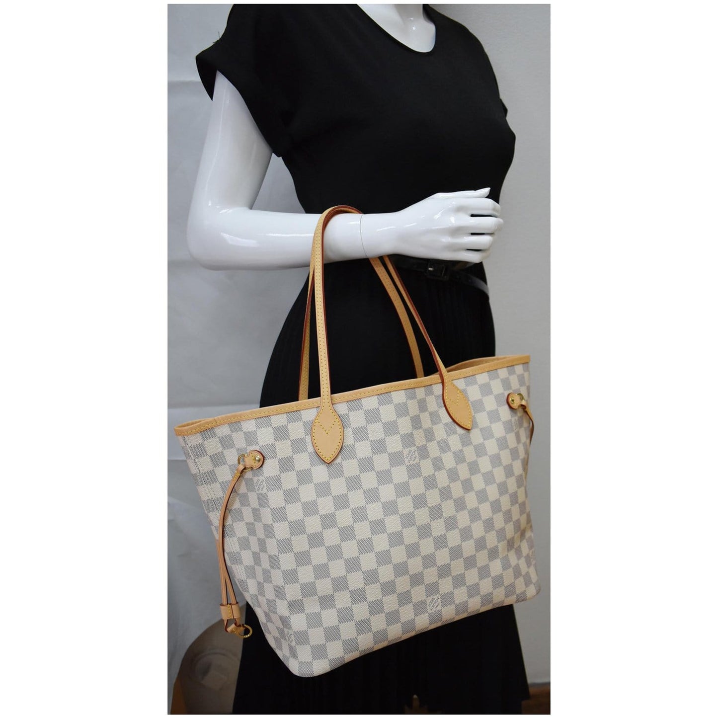 LOUIS VUITTON Neverfull MM Damier Azur Tote Bag Rose Ballerine