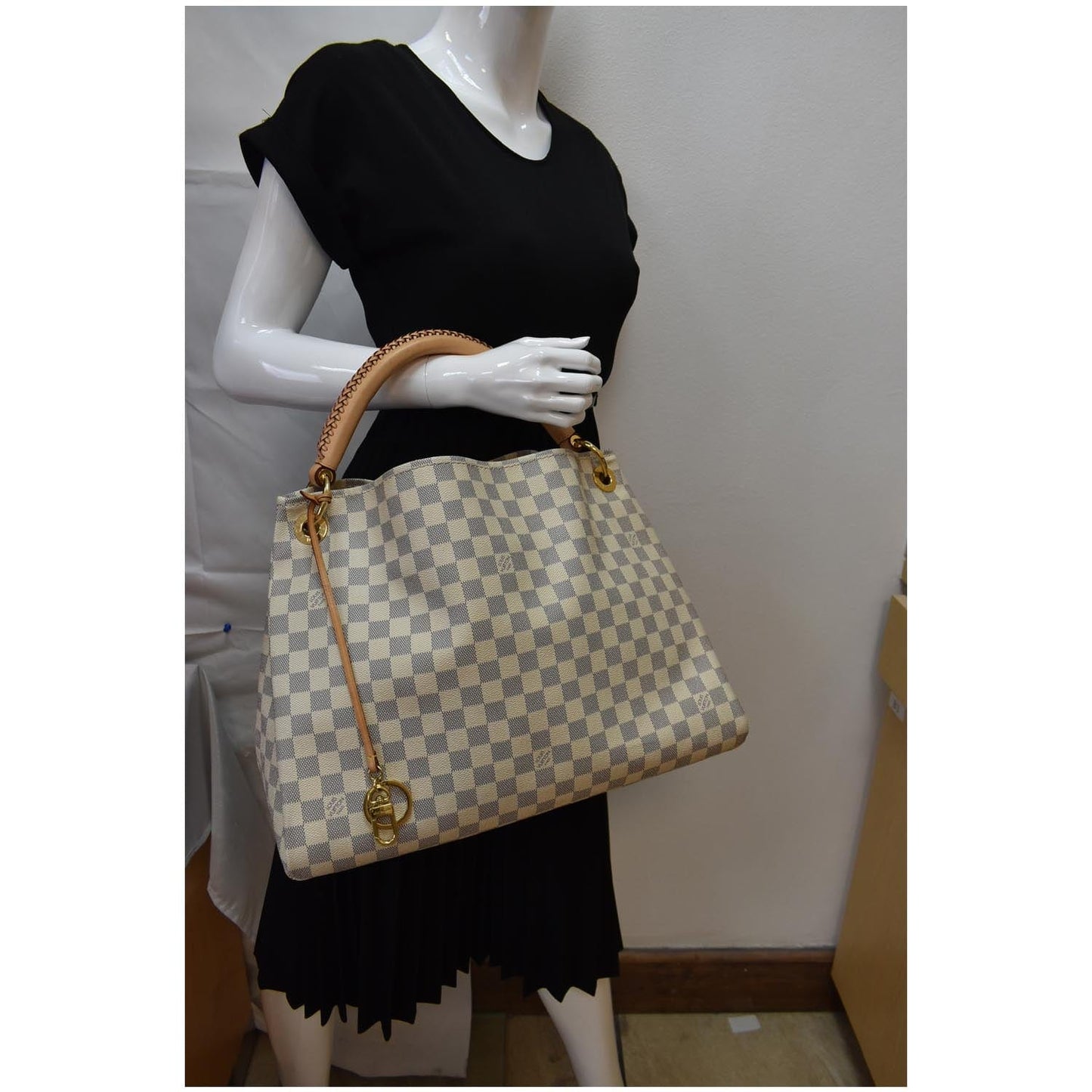 LOUIS VUITTON Artsy MM Damier Azur Hobo Bag White