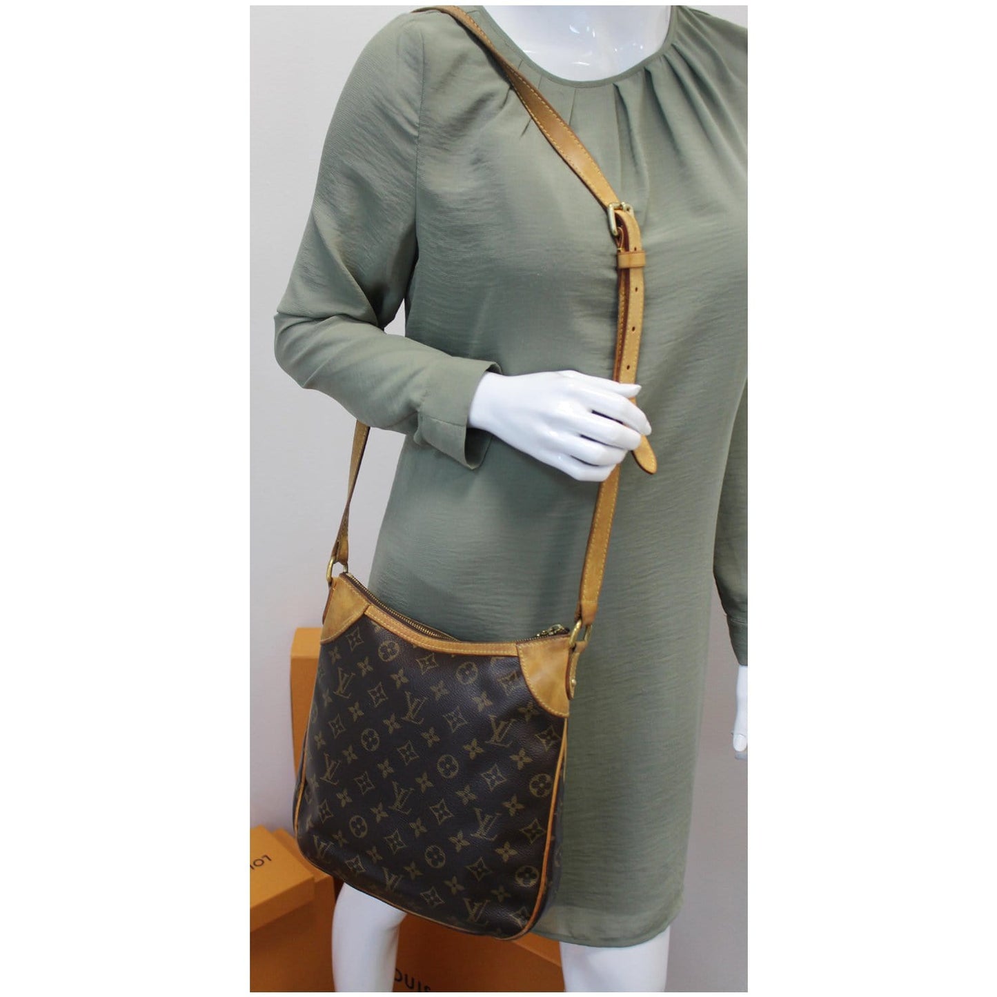 LOUIS VUITTON Odeon PM Monogram Canvas Shoulder Crossbody Bag Brown