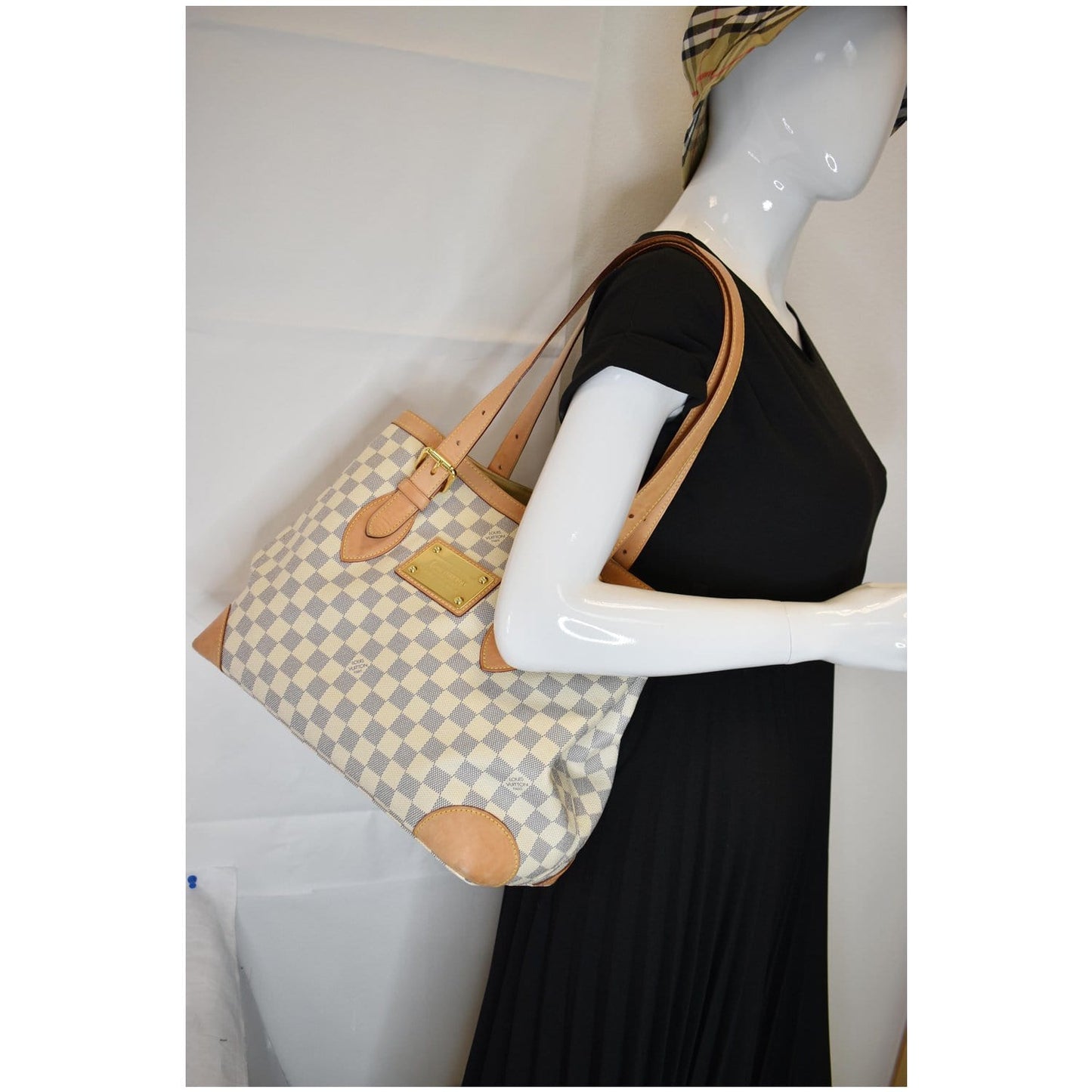 LOUIS VUITTON Damier Azur Hampstead MM Shoulder Bag White