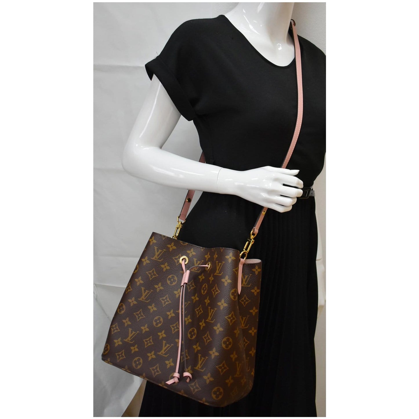 LOUIS VUITTON Neonoe MM Damier Ebene Crossbody Bag Rose Poudre