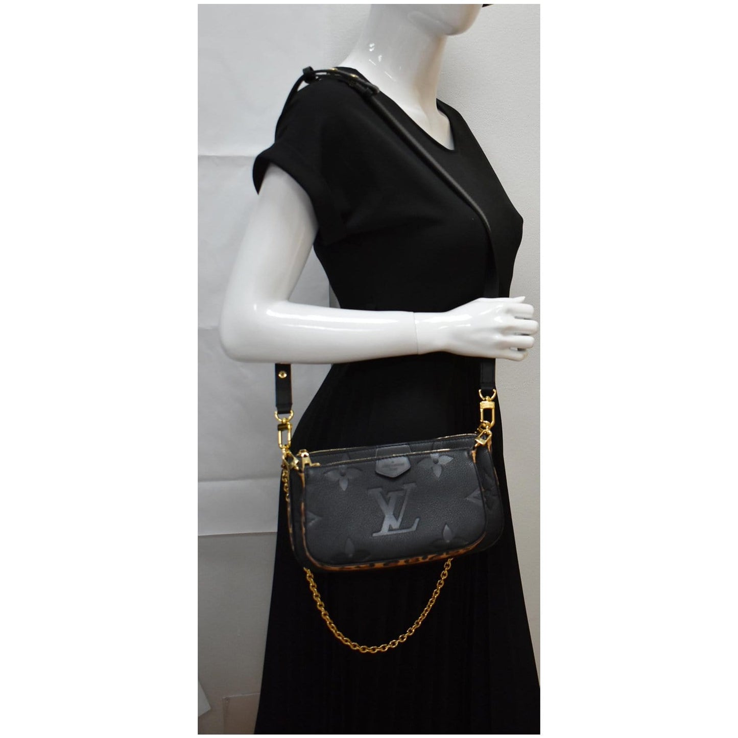 Louis Vuitton Multi Pochette Monogram Empreinte Shoulder Bag Black