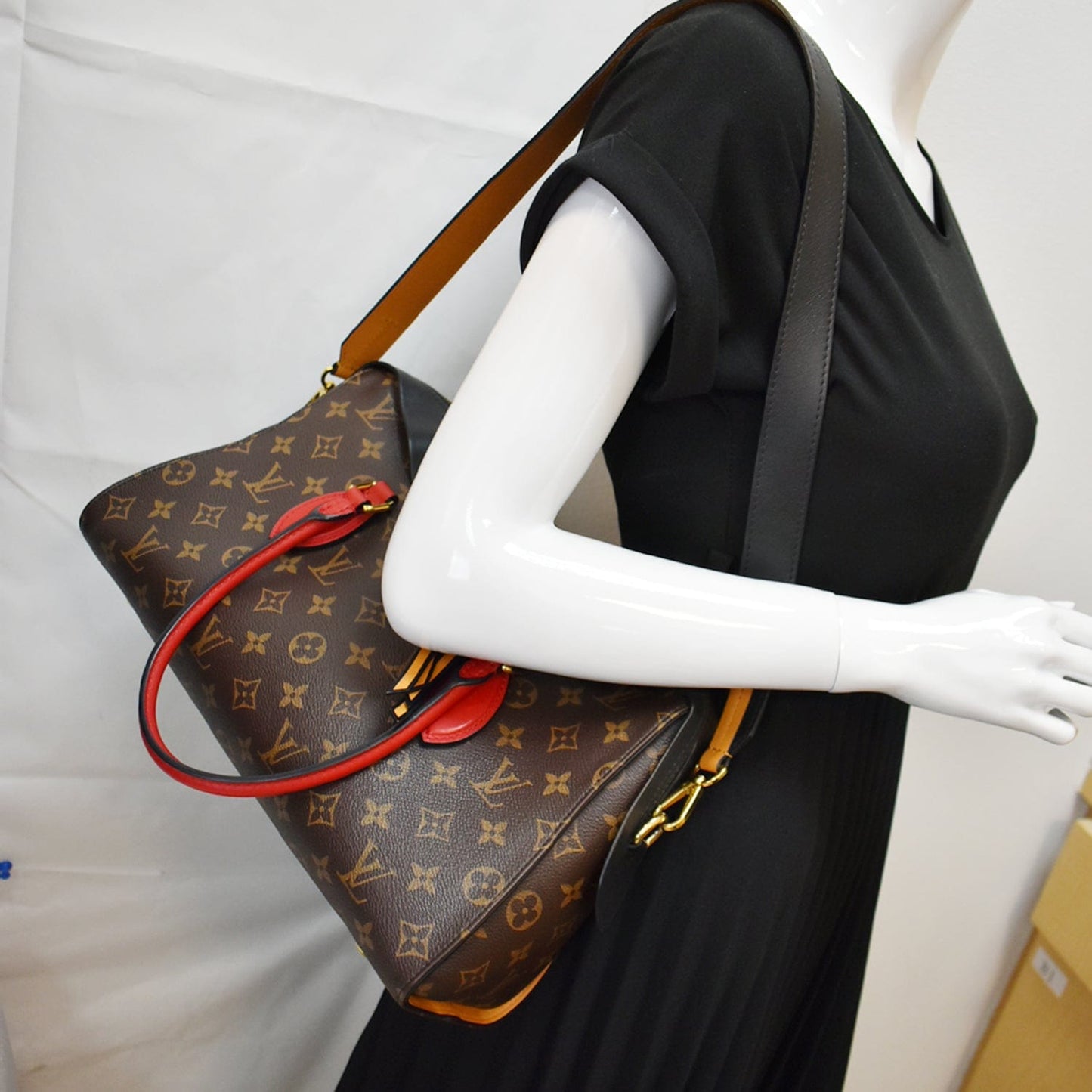 LOUIS VUITTON Tuileries Monogram Canvas Tote Shoulder Bag Brown