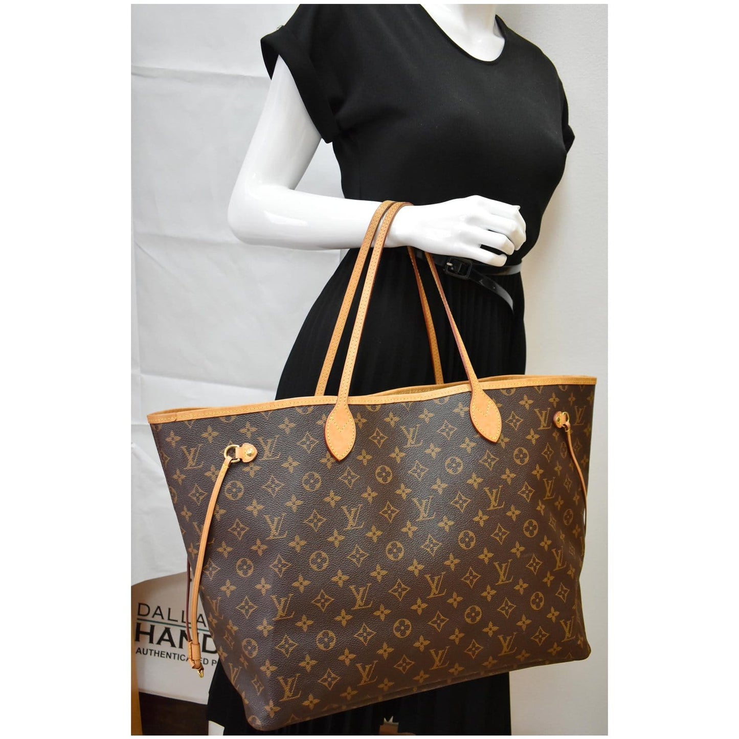 LOUIS VUITTON Neverfull GM Monogram Canvas Tote Bag Brown
