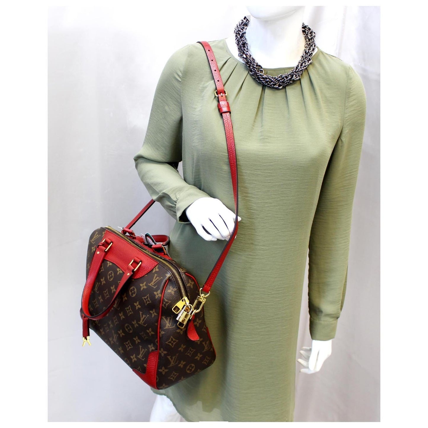 LOUIS VUITTON Retiro NM Monogram Canvas Shoulder Bag Coquelicot