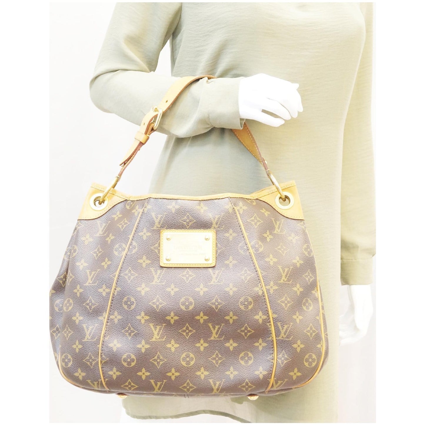 LOUIS VUITTON Galliera PM Monogram Canvas Shoulder Bag Brown
