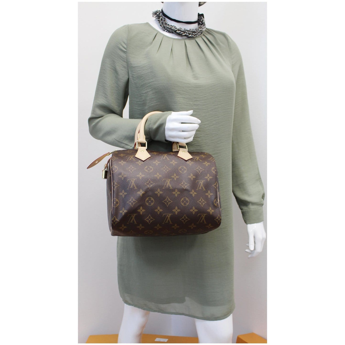 LOUIS VUITTON Speedy 25 Monogram Canvas Satchel Bag Brown