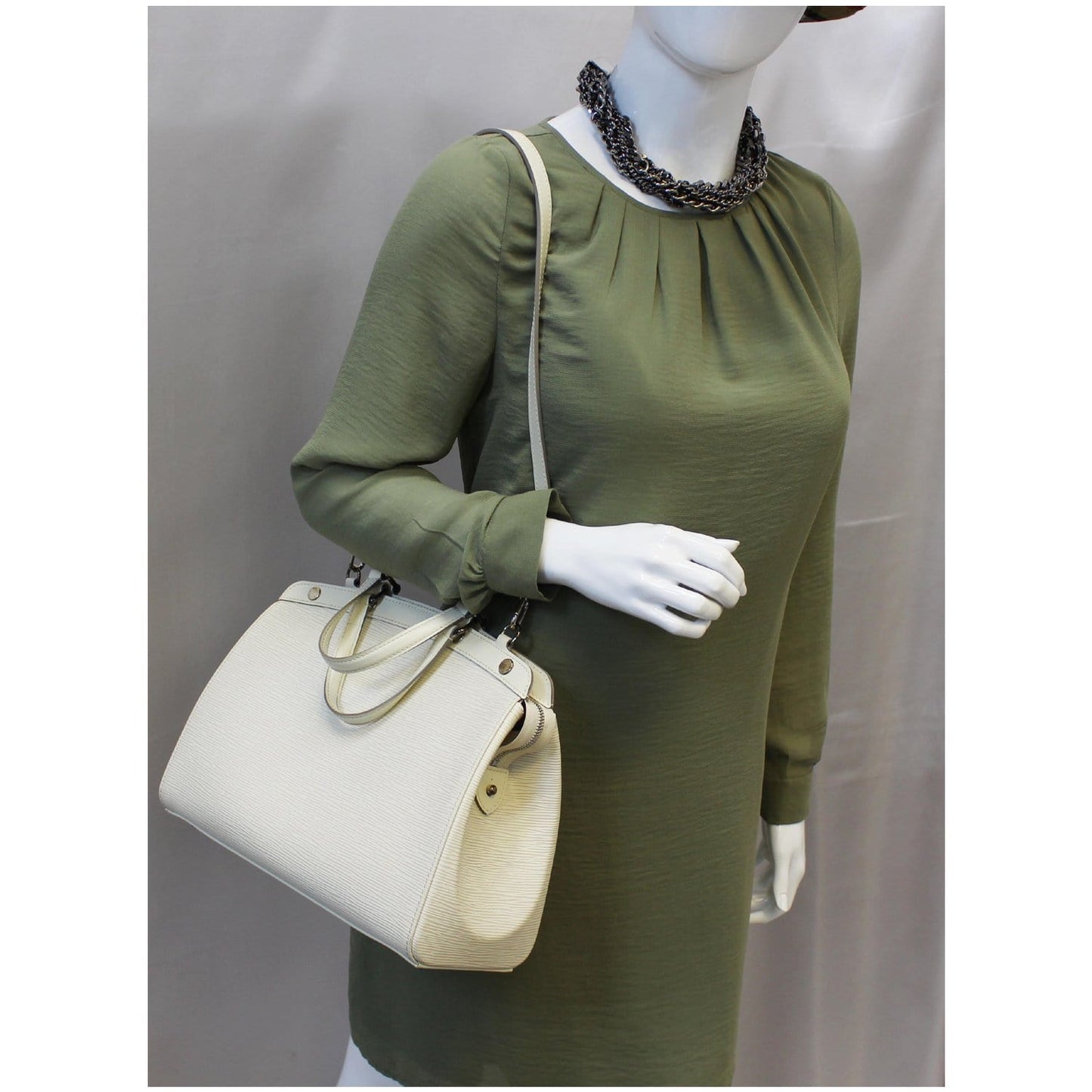 LOUIS VUITTON Brea MM Epi Leather Satchel Shoulder Bag Ivory