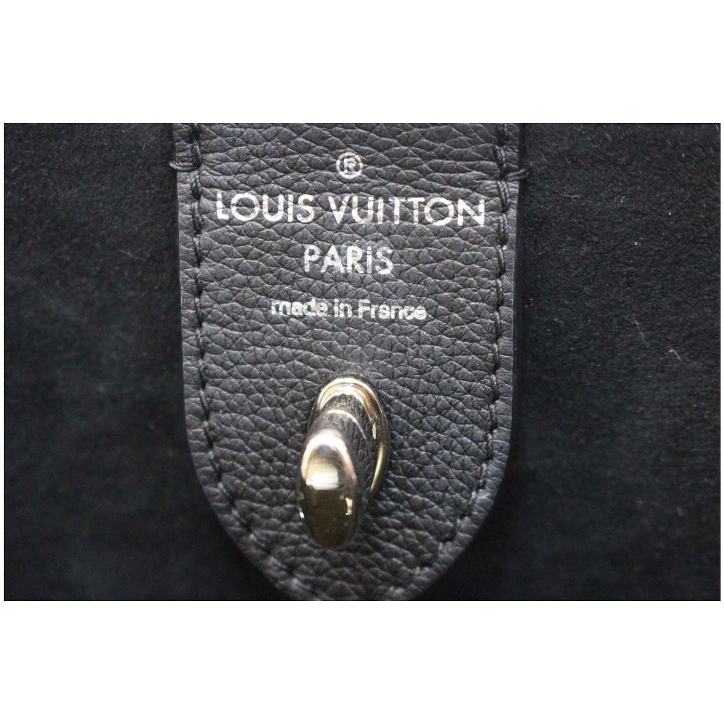 LOUIS VUITTON Lockme Cabas Calfskin Leather Shoulder Bag Black