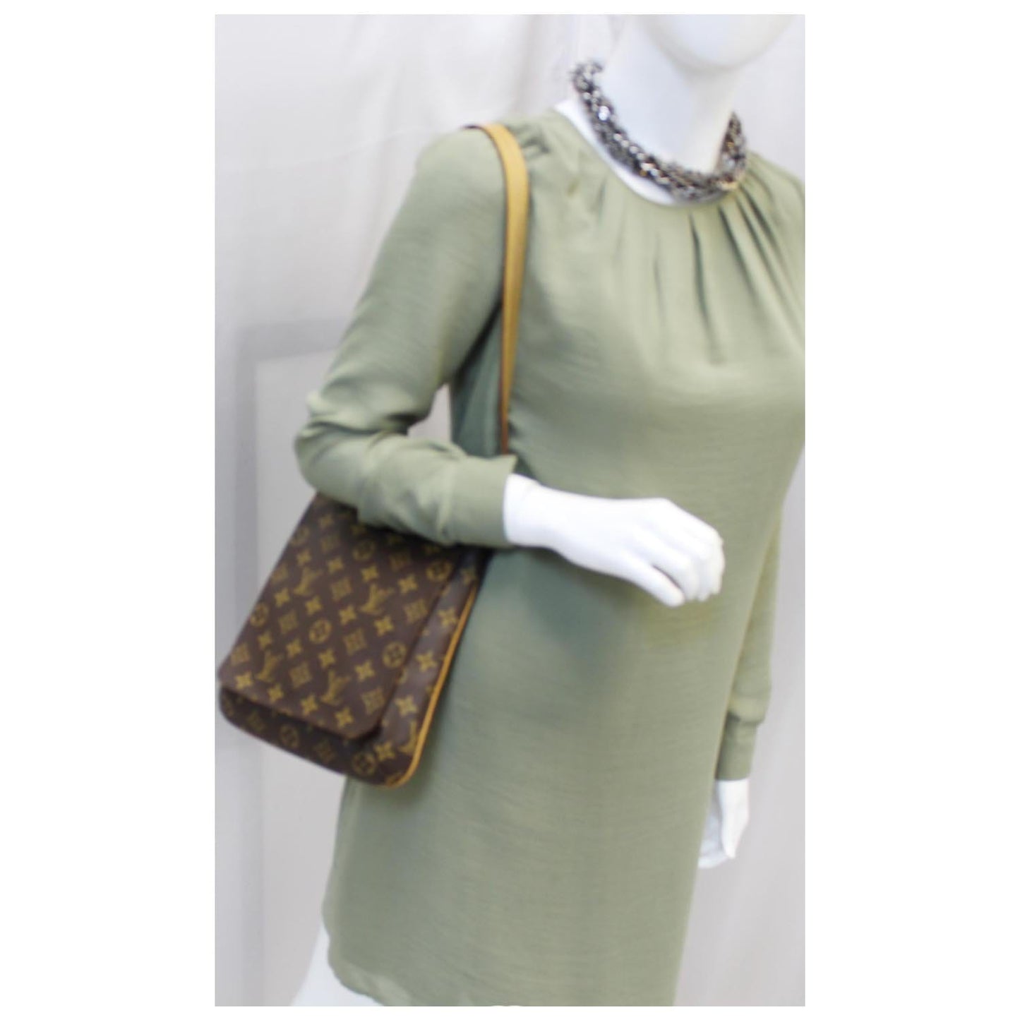 LOUIS VUITTON Musette Salsa Monogram Canvas Shoulder Bag