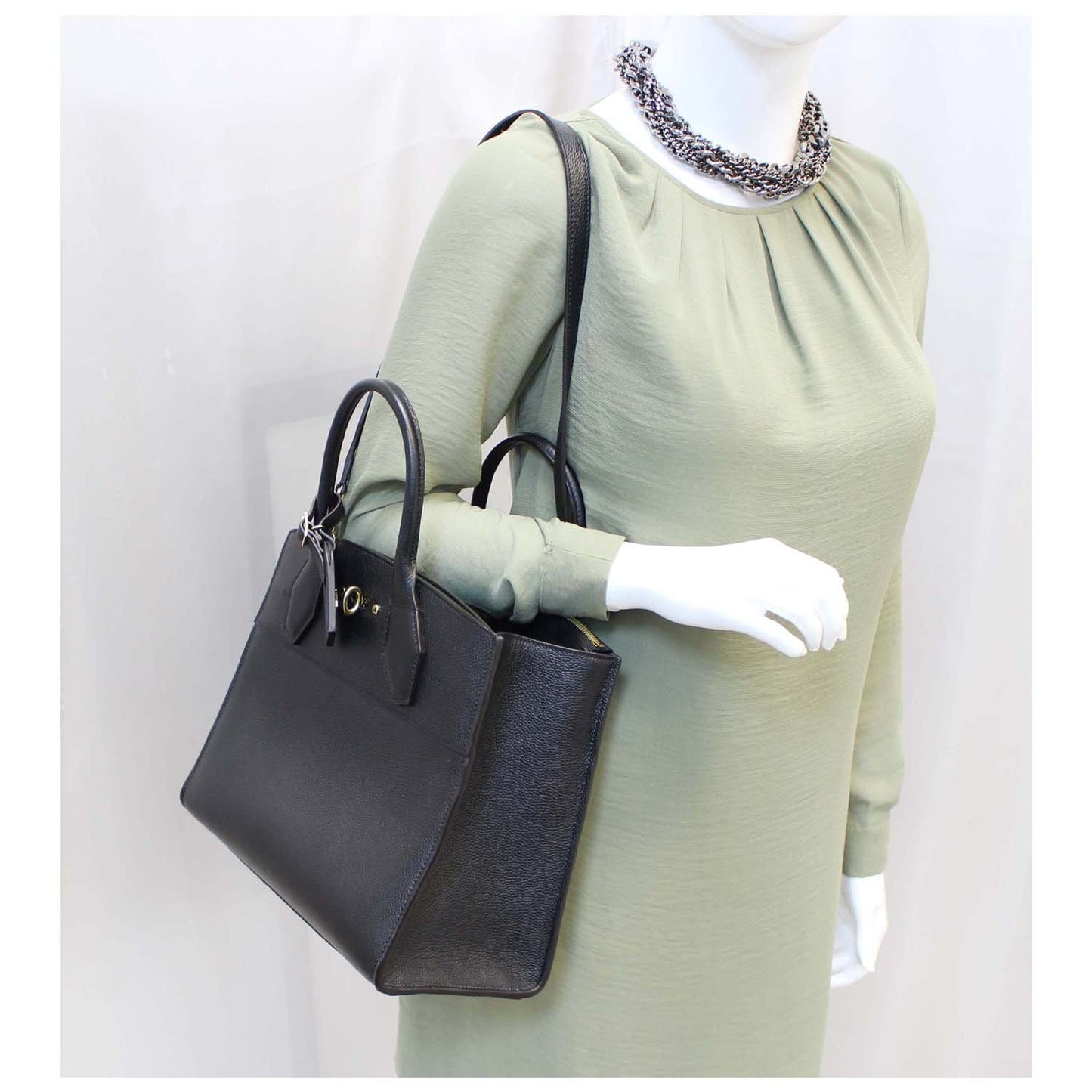 LOUIS VUITTON City Steamer MM Noir Black Leather Shoulder Bag