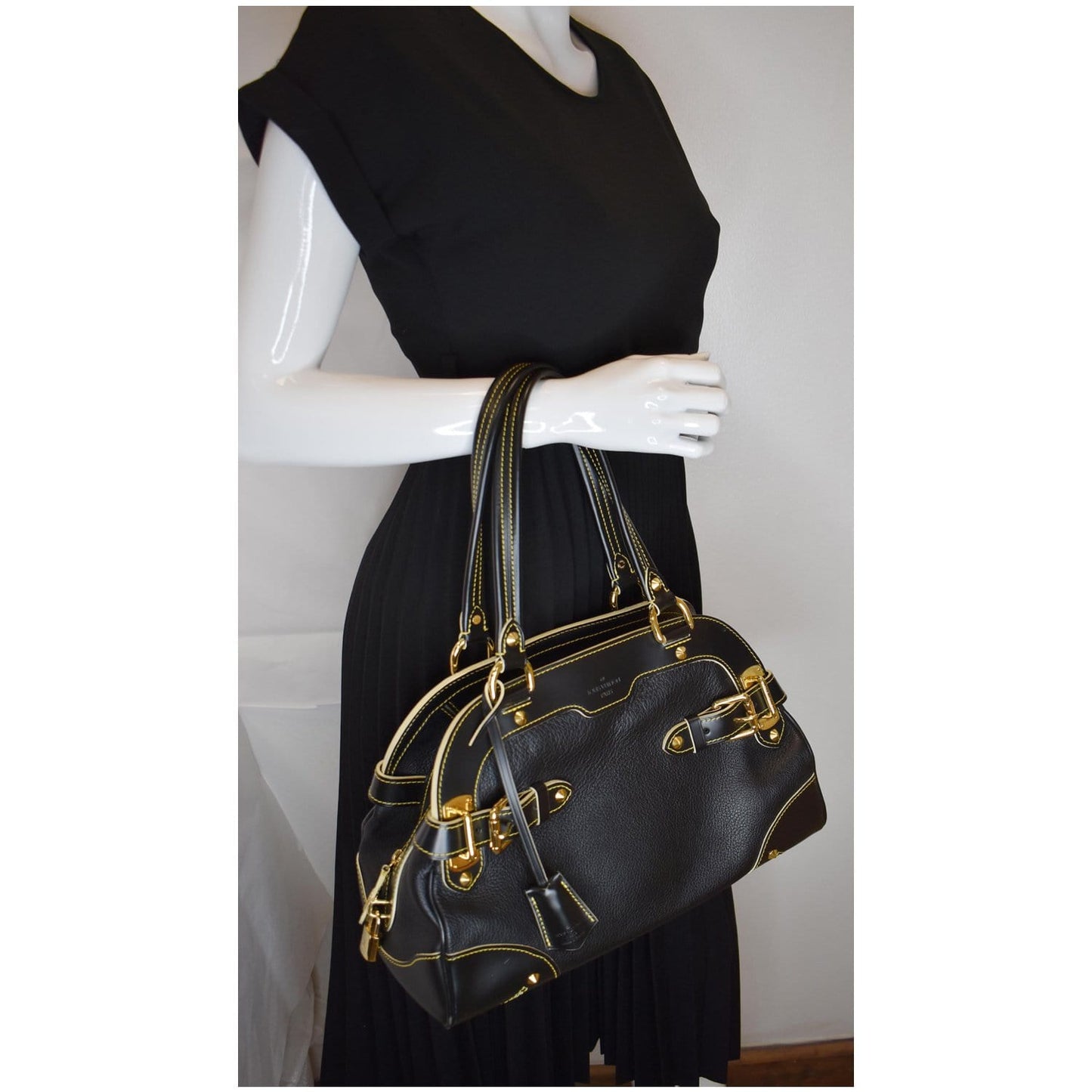 LOUIS VUITTON Le Radieux Suhali Leather Satchel Bag Black