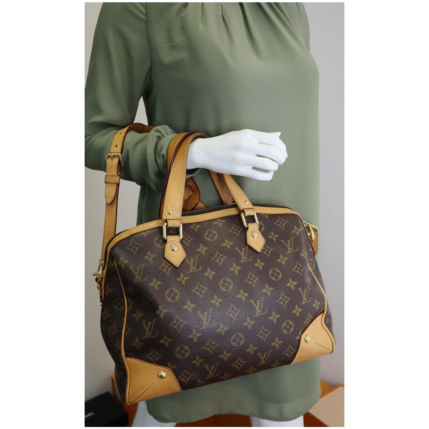 LOUIS VUITTON Retiro PM Monogram Canvas Shoulder Bag Brown