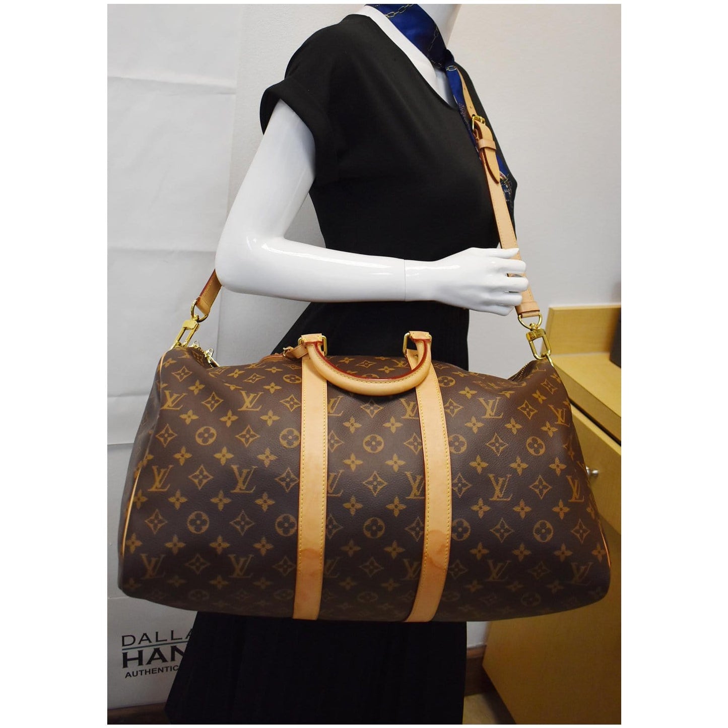 LOUIS VUITTON Keepall 45 Bandouliere Monogram Canvas Travel Bag Brown
