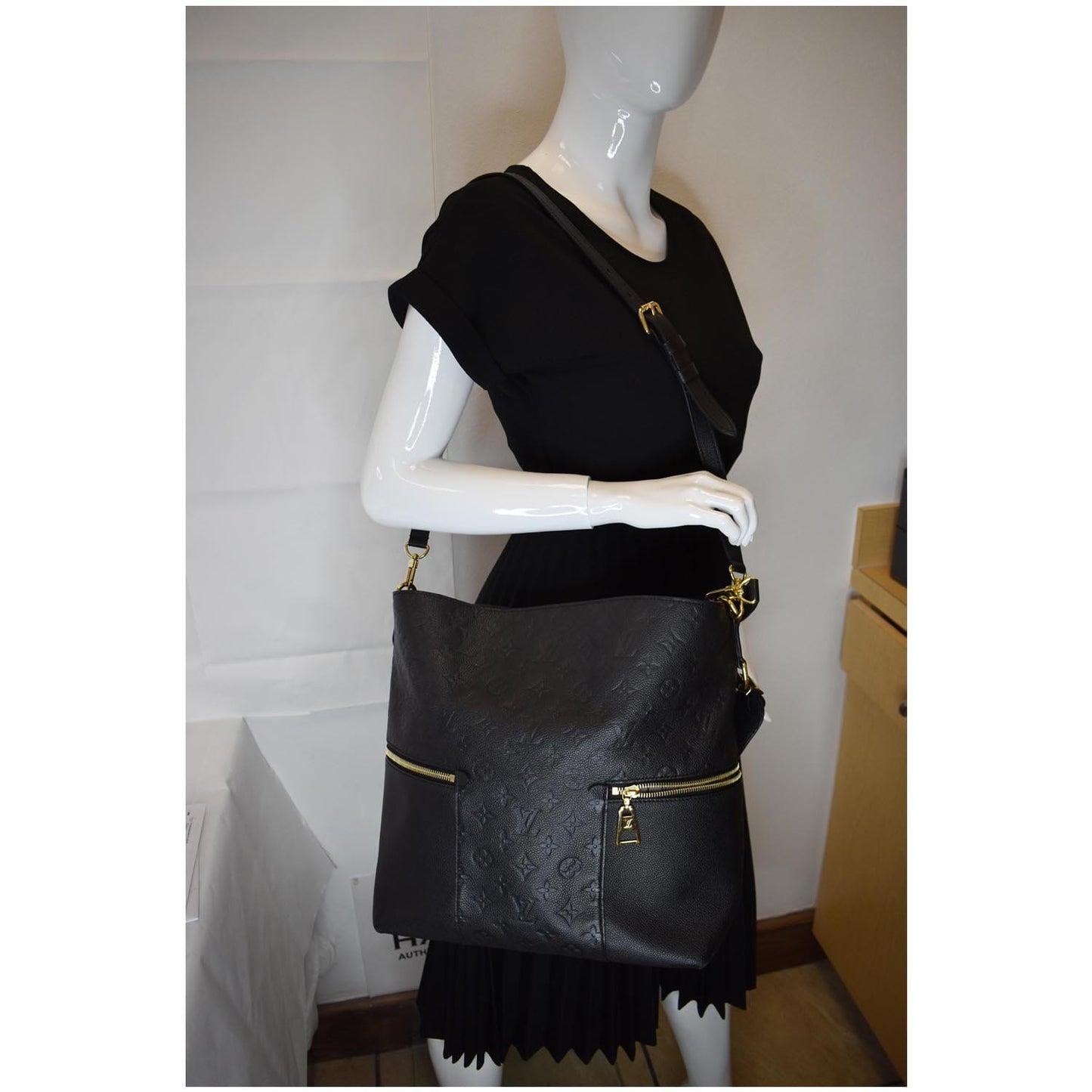 LOUIS VUITTON Melie Empreinte Leather Hobo Shoulder Bag Black