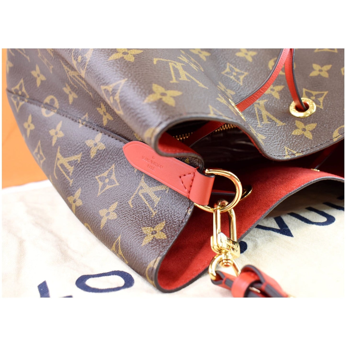 LOUIS VUITTON Neonoe Monogram Canvas Shoulder Bag Coquelicot