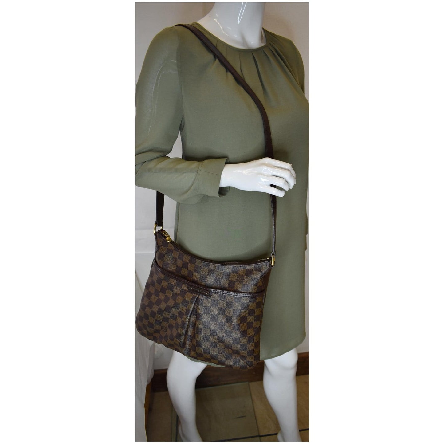 LOUIS VUITTON Bloomsbury PM Damier Ebene Crossbody Bag Brown