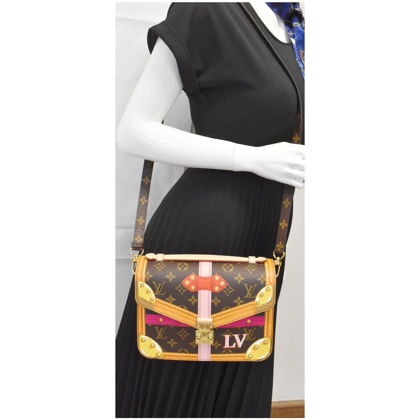 LOUIS VUITTON Summer Trunks Pochette Metis Monogram Crossbody Bag Brown - 25% OFF