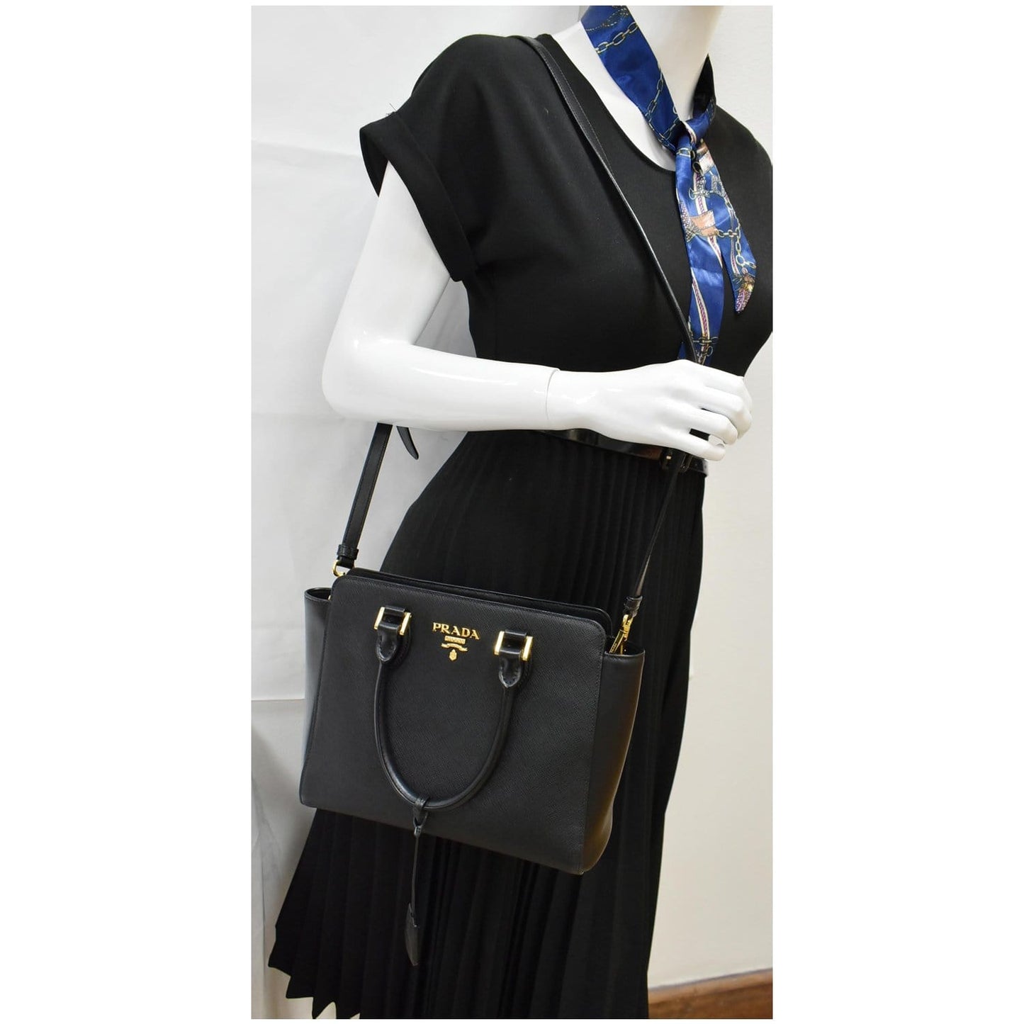 PRADA Borsa A Mano Saffiano Leather Tote Shoulder Bag Black