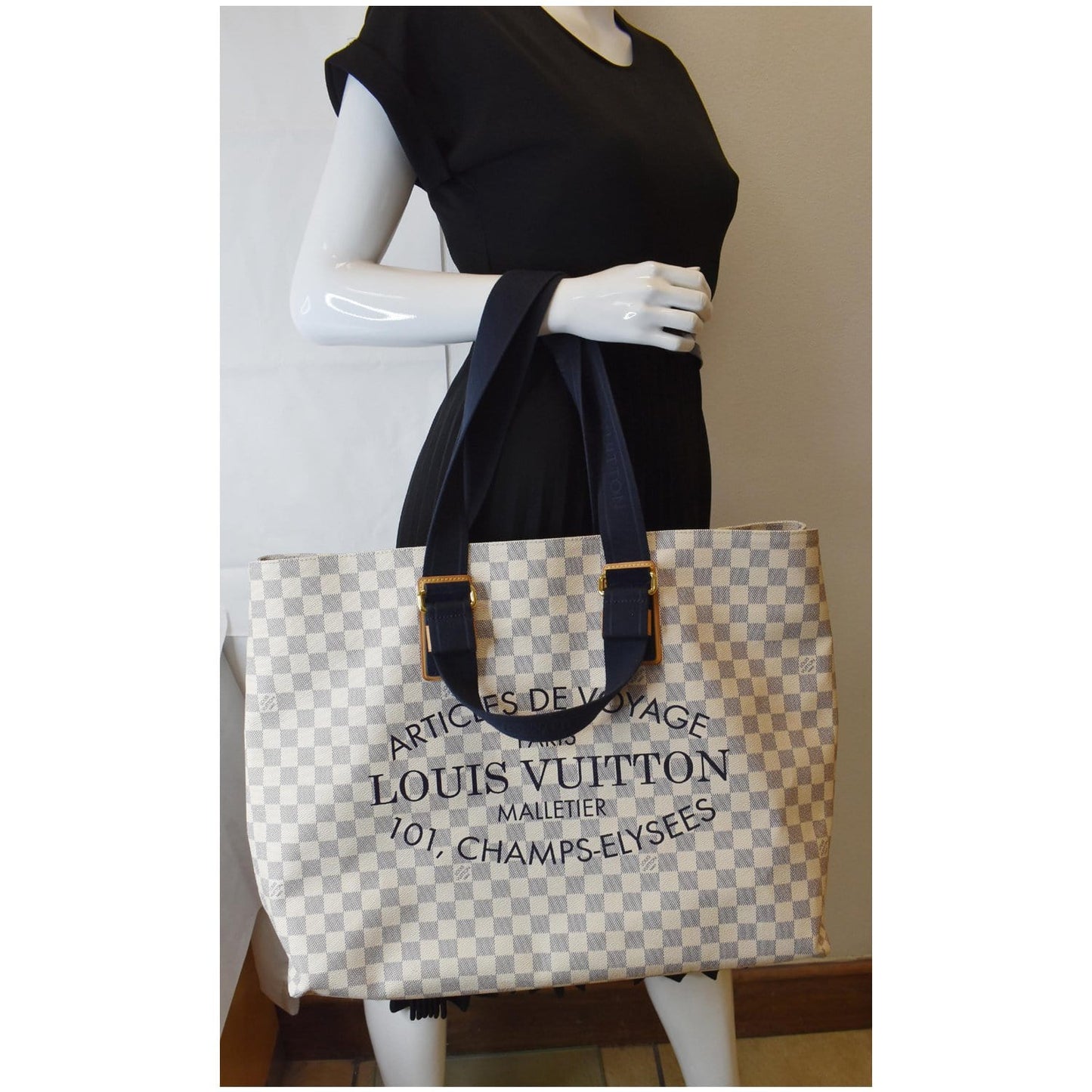 LOUIS VUITTON Beach Cabas GM Damier Azur Shoulder Bag White