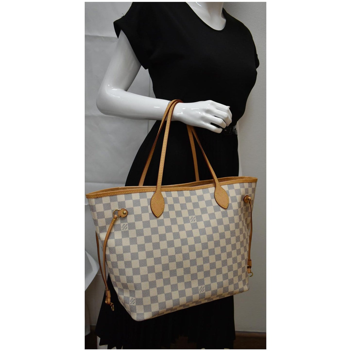 LOUIS VUITTON Neverfull MM Damier Azur Tote Bag Rose Ballerine