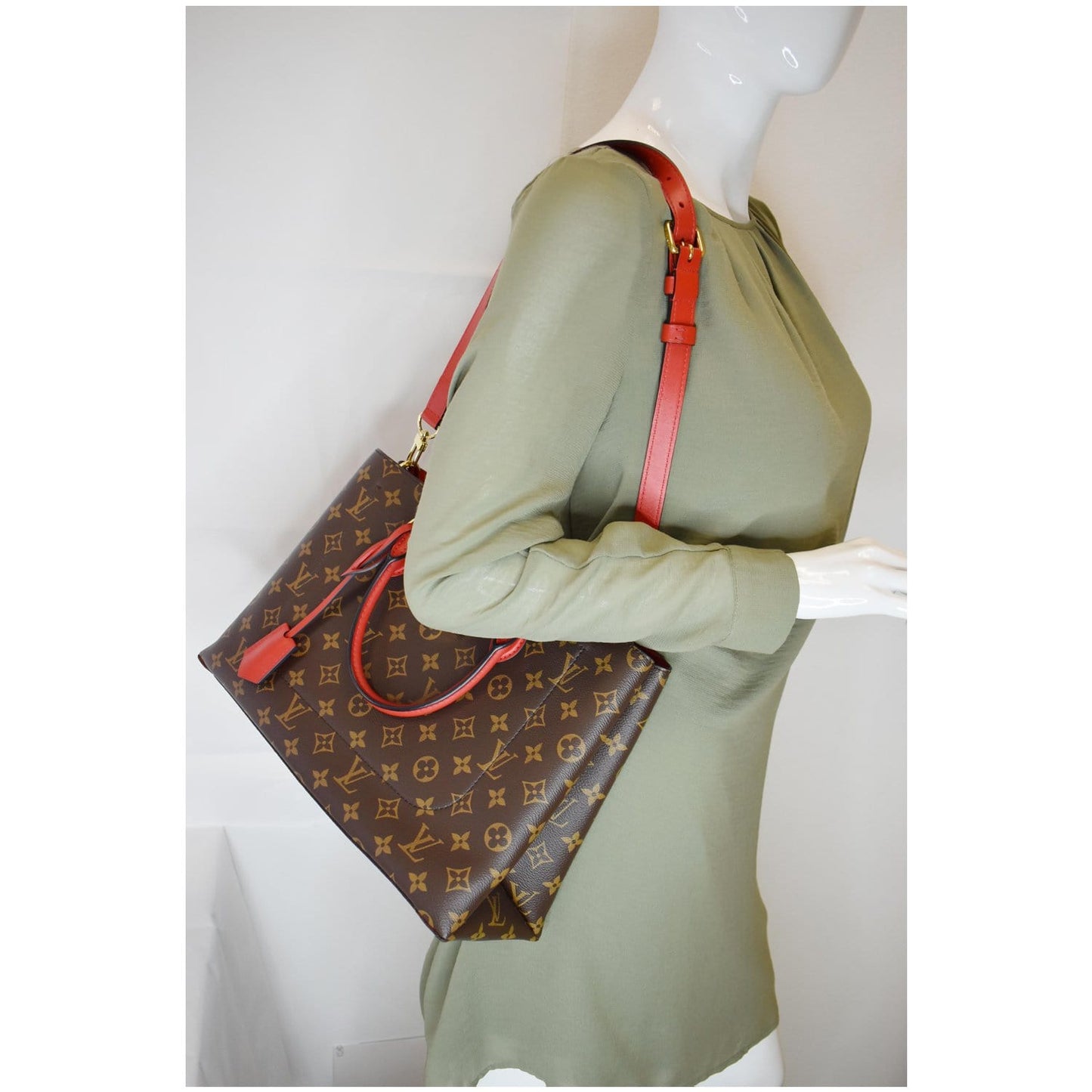 LOUIS VUITTON Flower Monogram Canvas Tote Bag Brown/Red