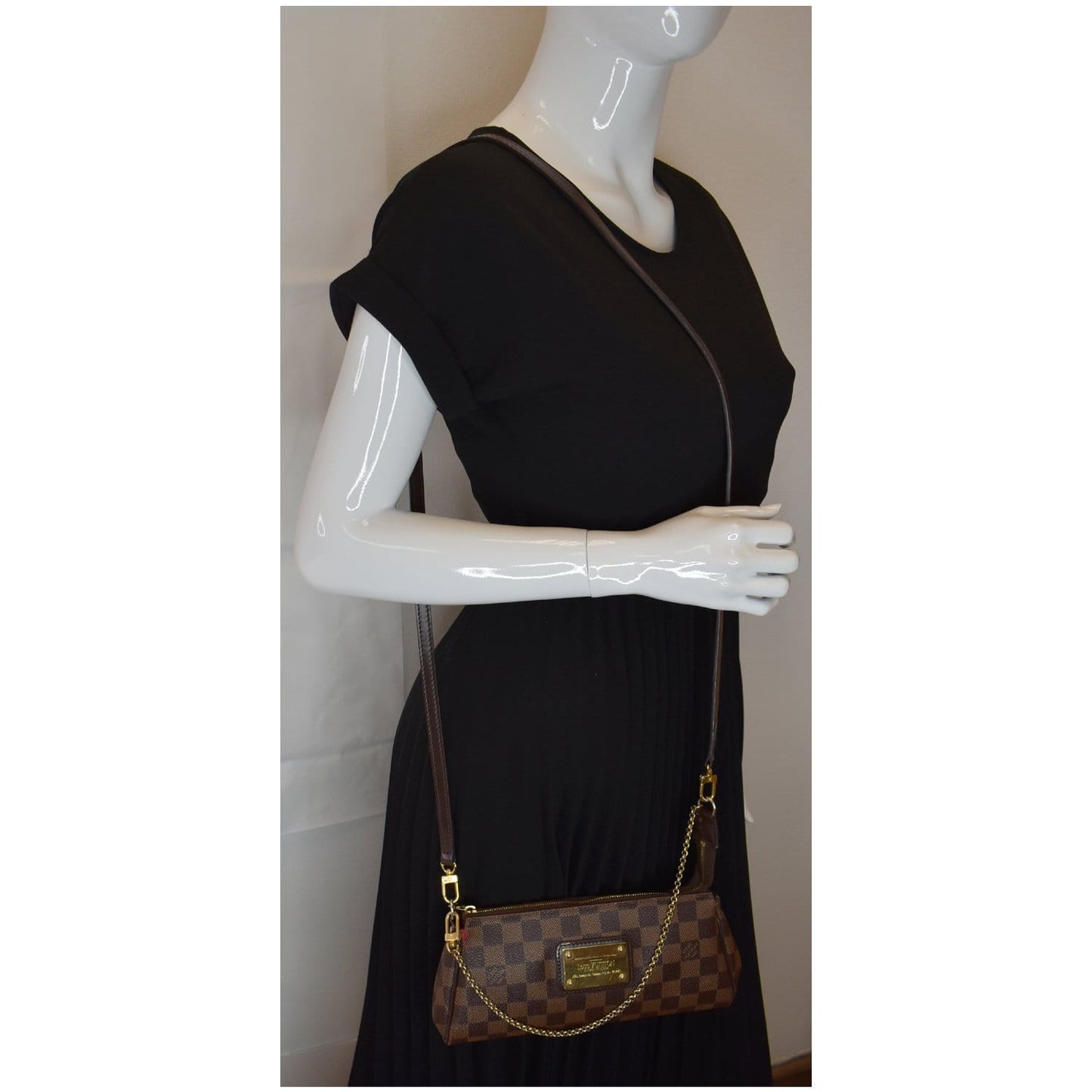 LOUIS VUITTON Pochette Eva Damier Ebene Clutch Crossbody Bag Brown