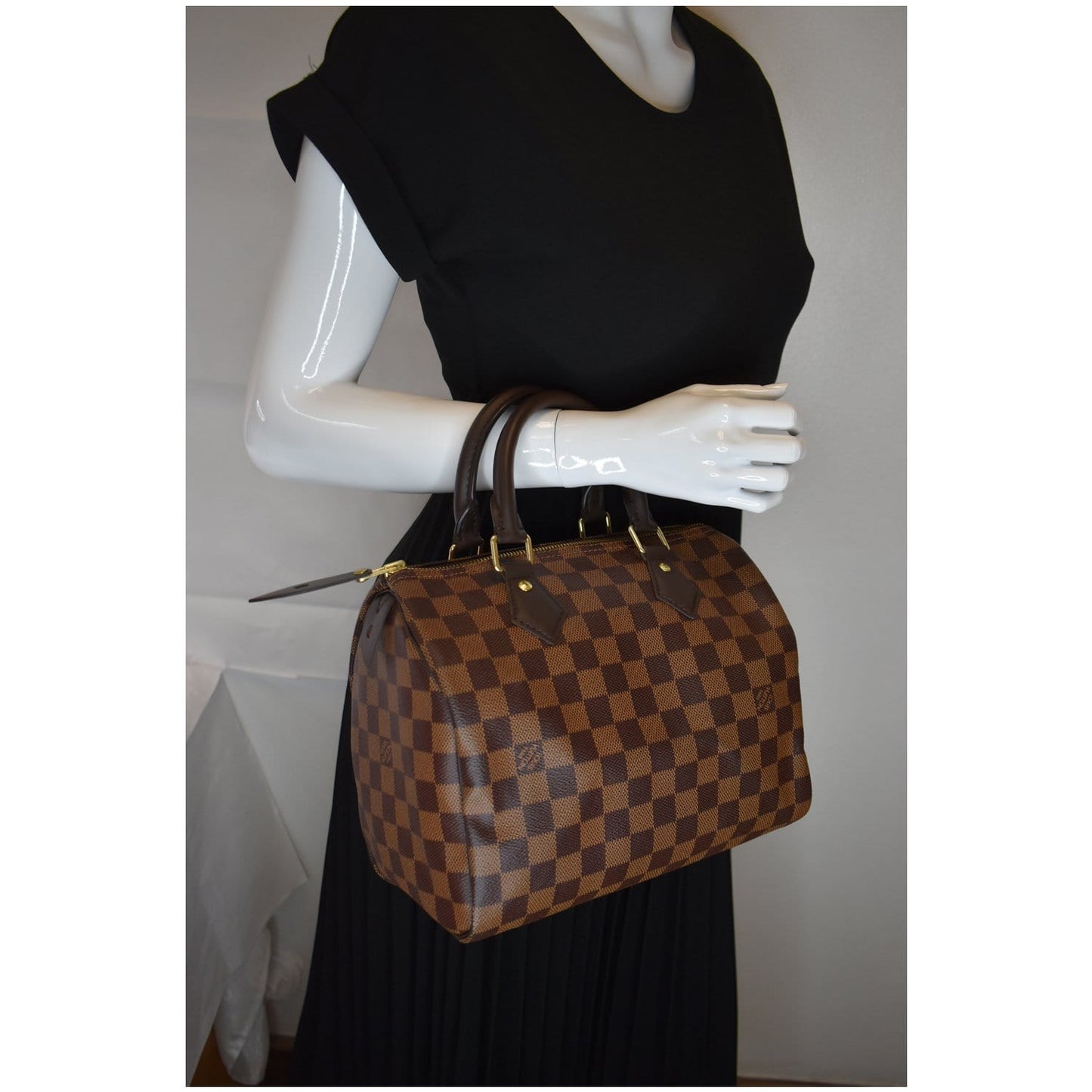LOUIS VUITTON Speedy 25 Damier Ebene Satchel Bag Brown
