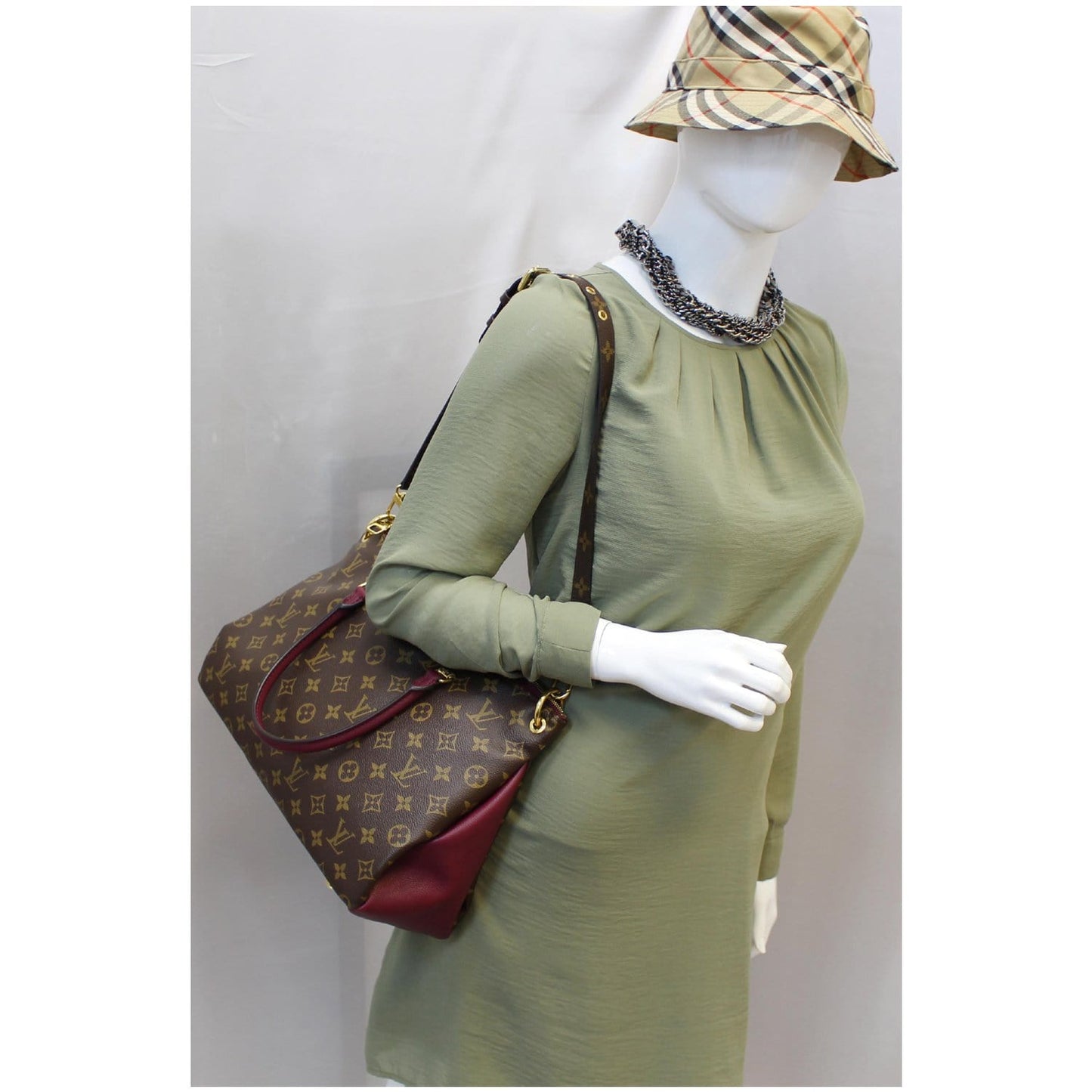 LOUIS VUITTON Pallas Monogram Canvas 2Way Shoulder Bag Brown