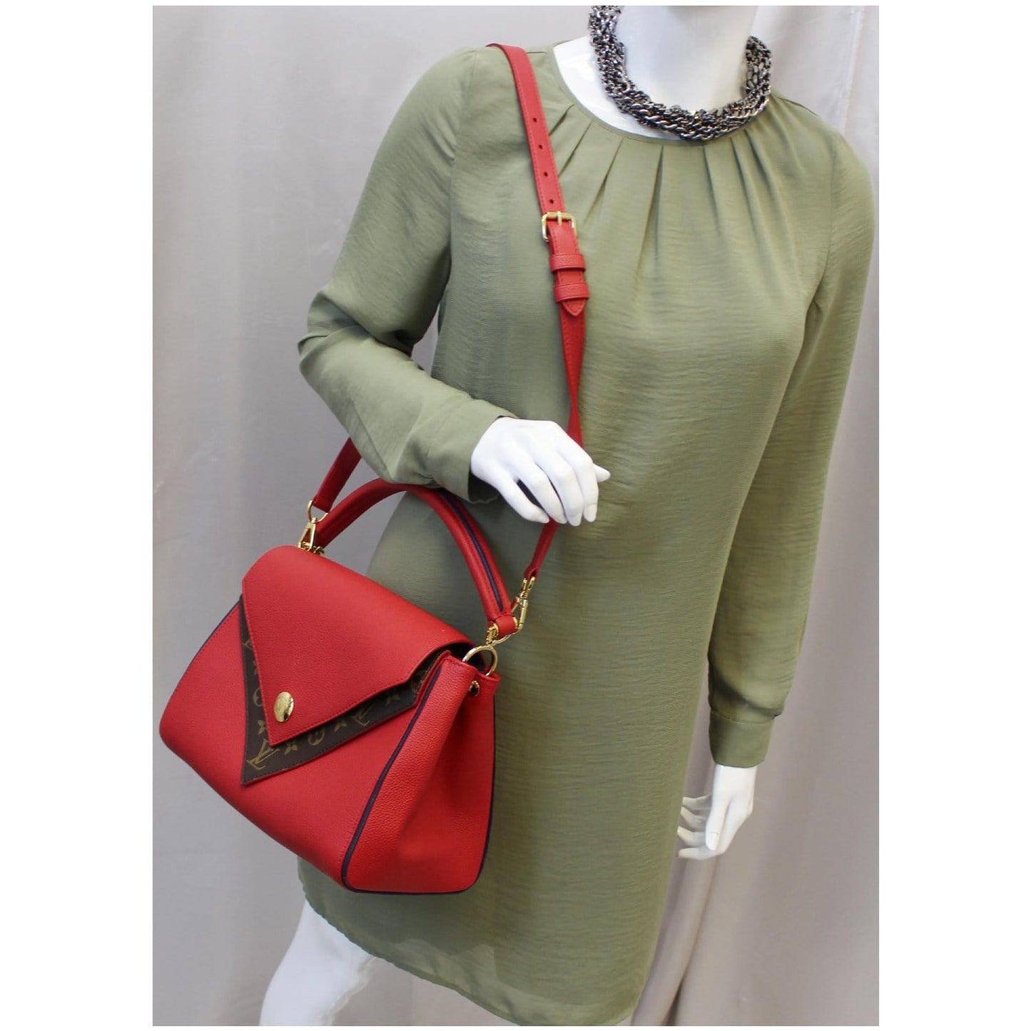 LOUIS VUITTON Double V Grained Leather Monogram Shoulder Bag Rubis