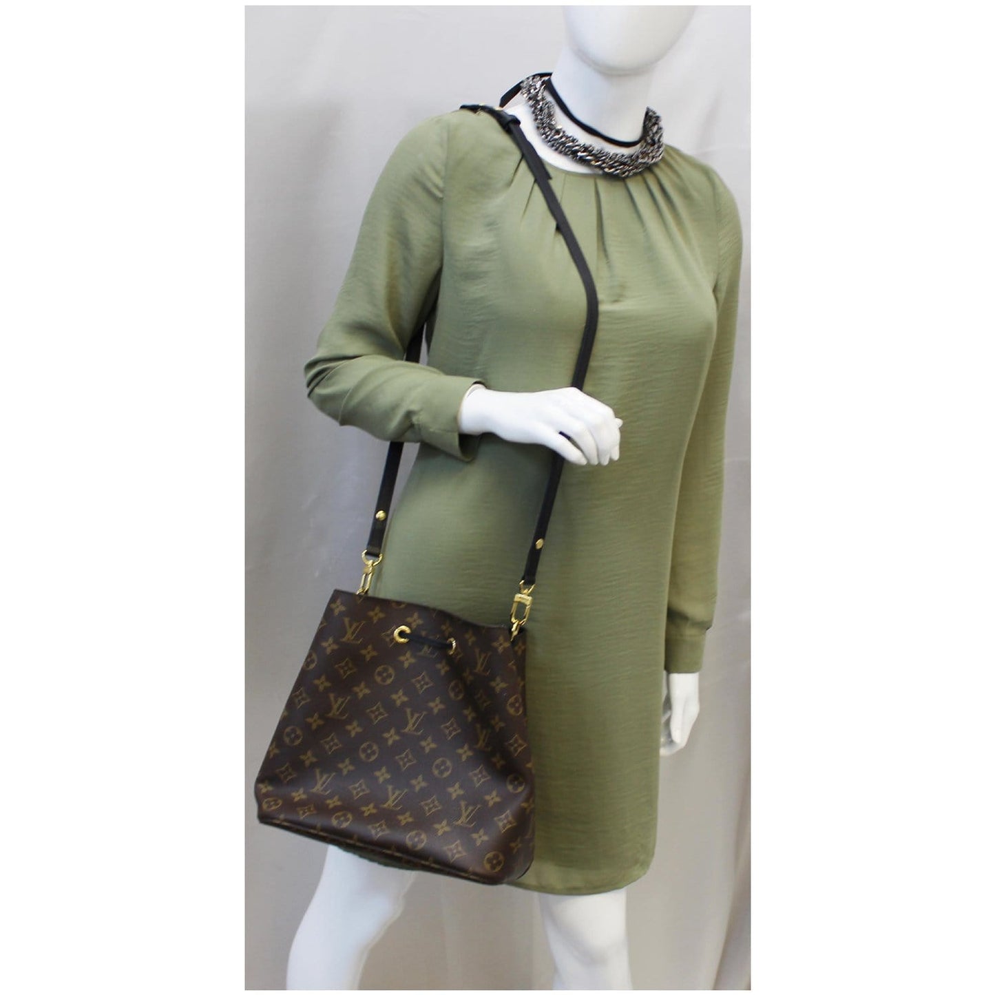 LOUIS VUITTON NeoNoe Monogram Canvas Shoulder Bag Black