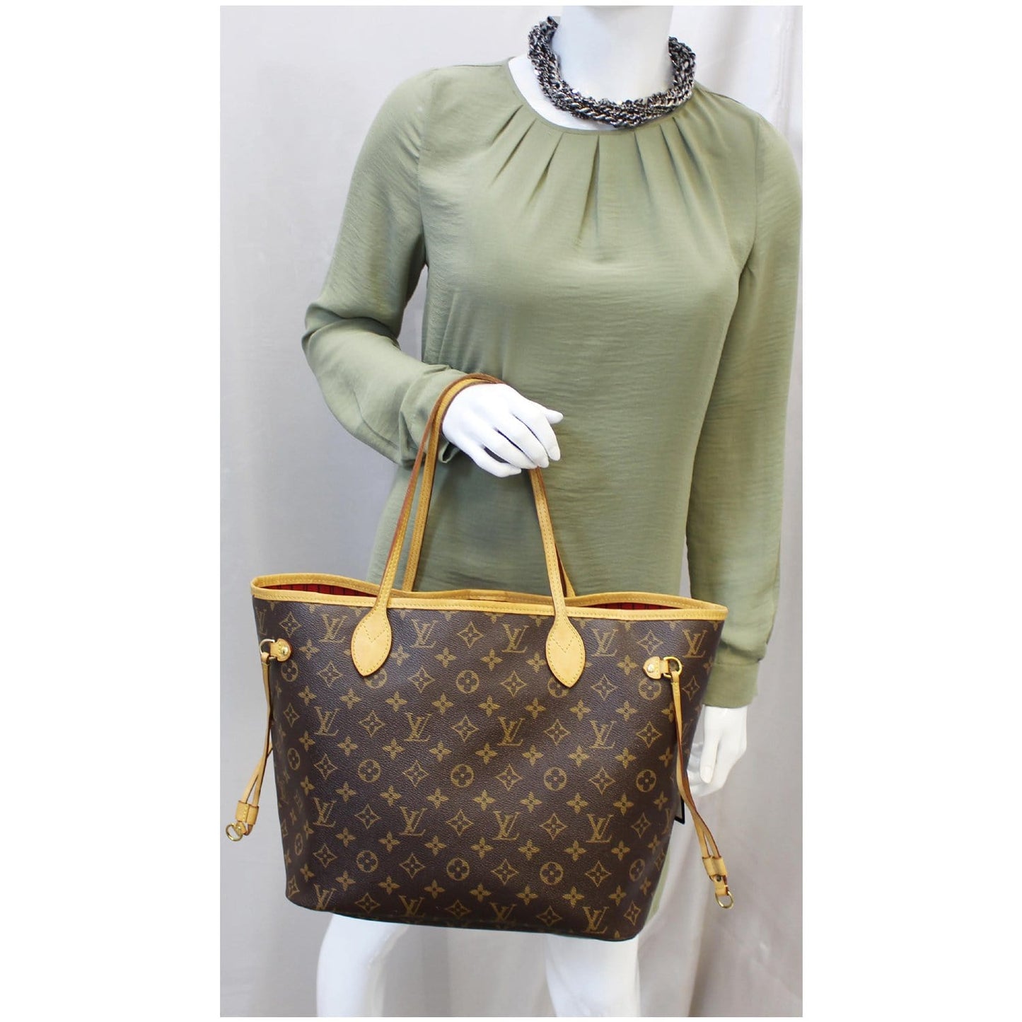 LOUIS VUITTON Neverfull MM Monogram Canvas Tote Shoulder Bag Brown