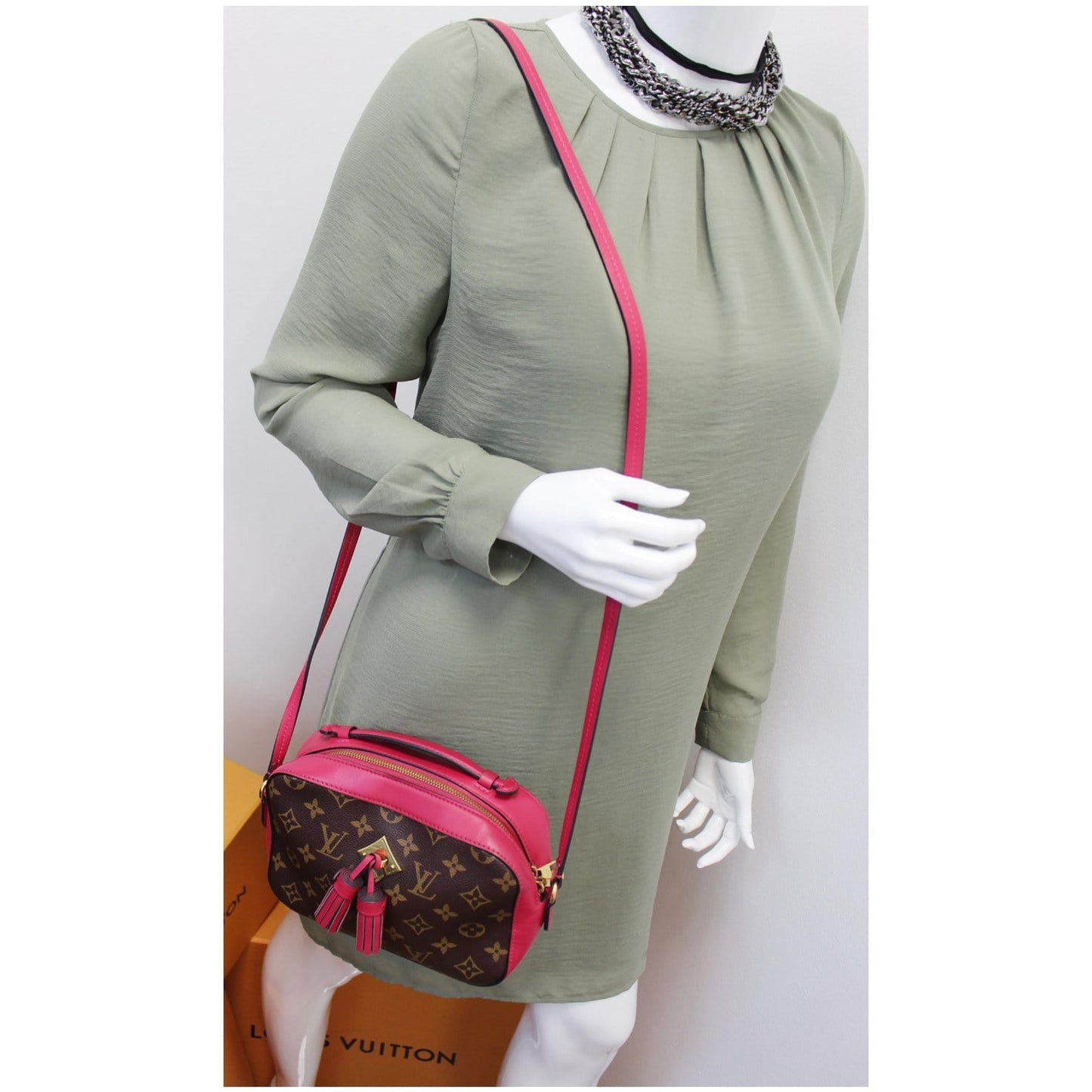 LOUIS VUITTON Saintonge Monogram Canvas Shoulder Bag Freesia