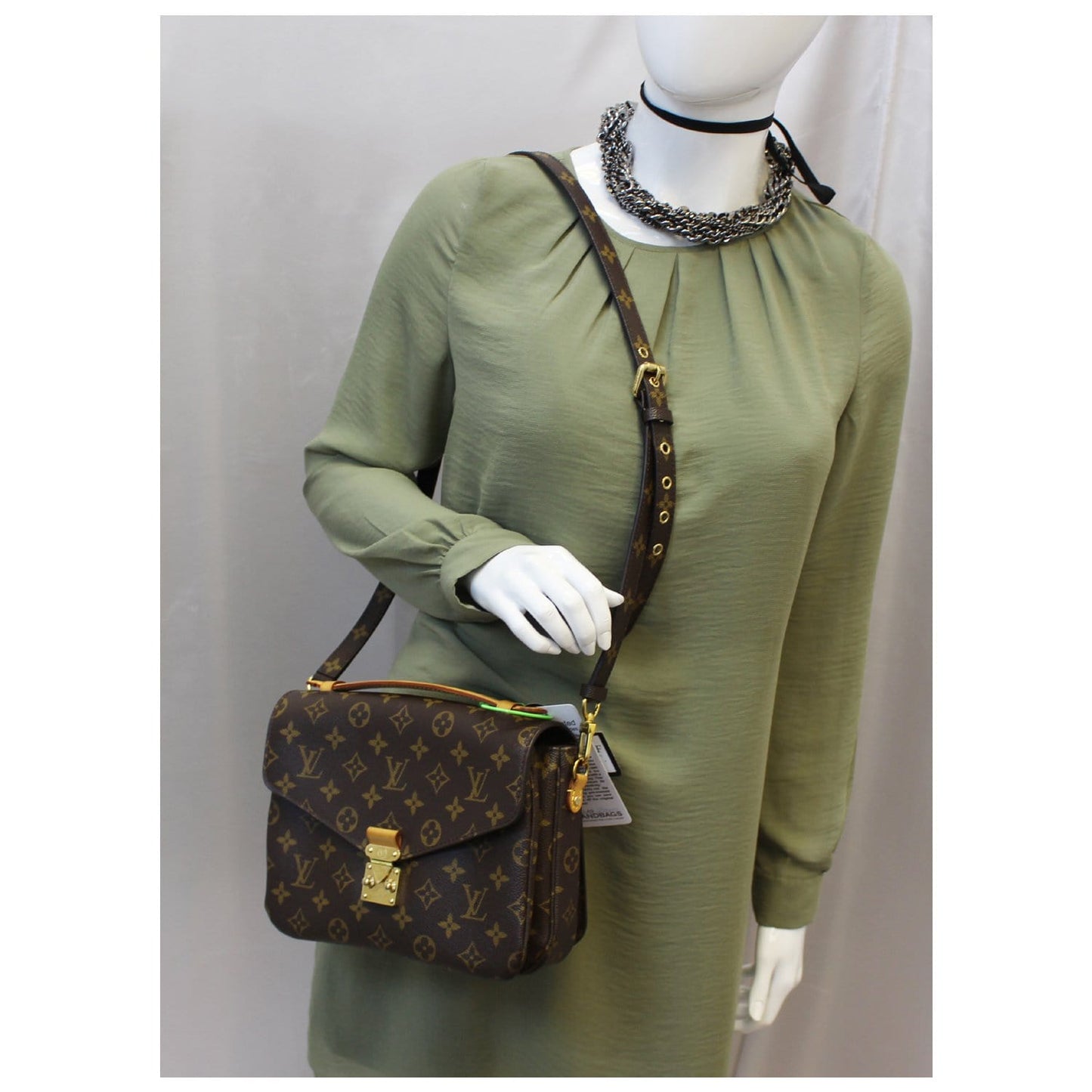LOUIS VUITTON Metis Pochette Monogram Canvas Crossbody Bag Brown