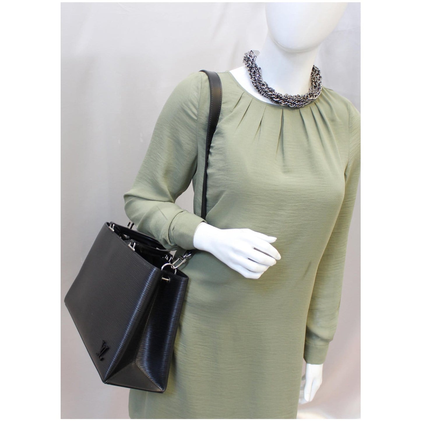 LOUIS VUITTON Kleber PM Epi Leather Shoulder Bag Black