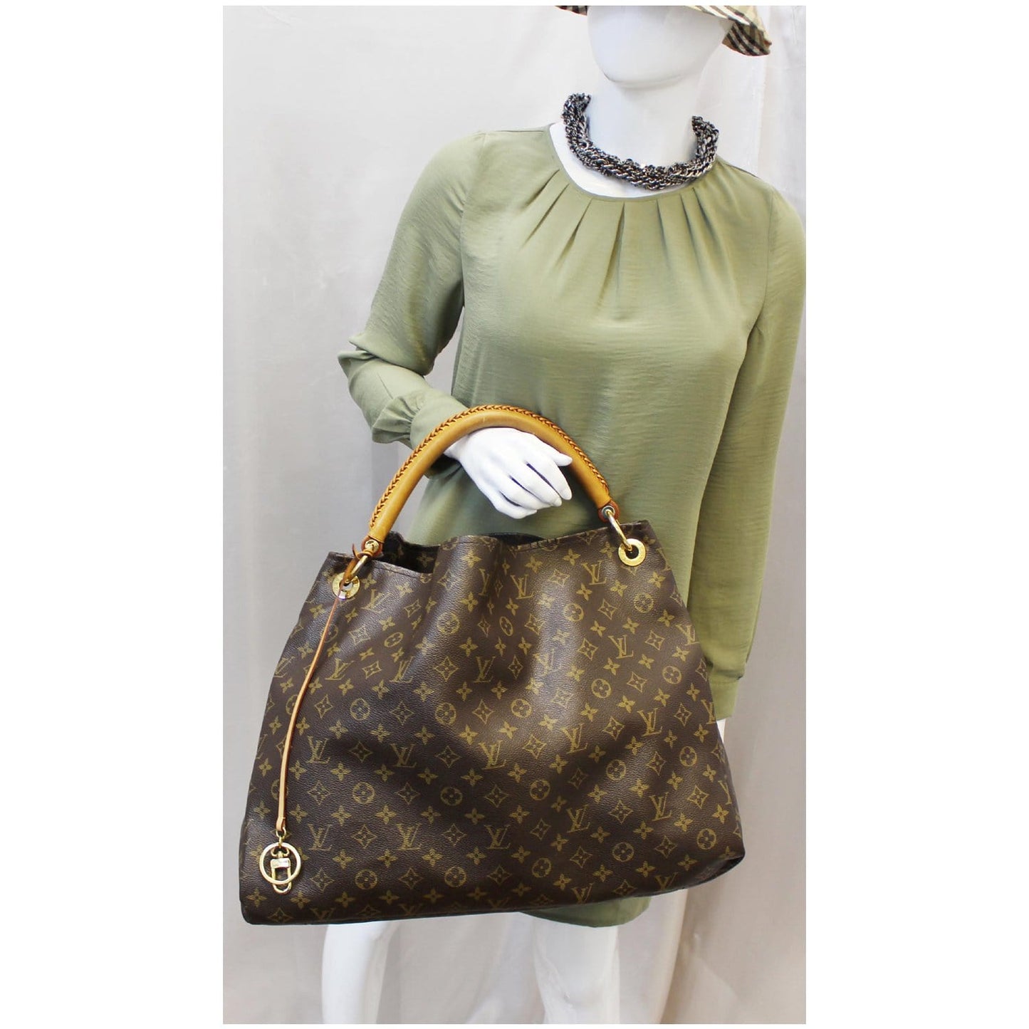 LOUIS VUITTON Artsy GM Monogram Canvas Hobo Shoulder Bag Brown