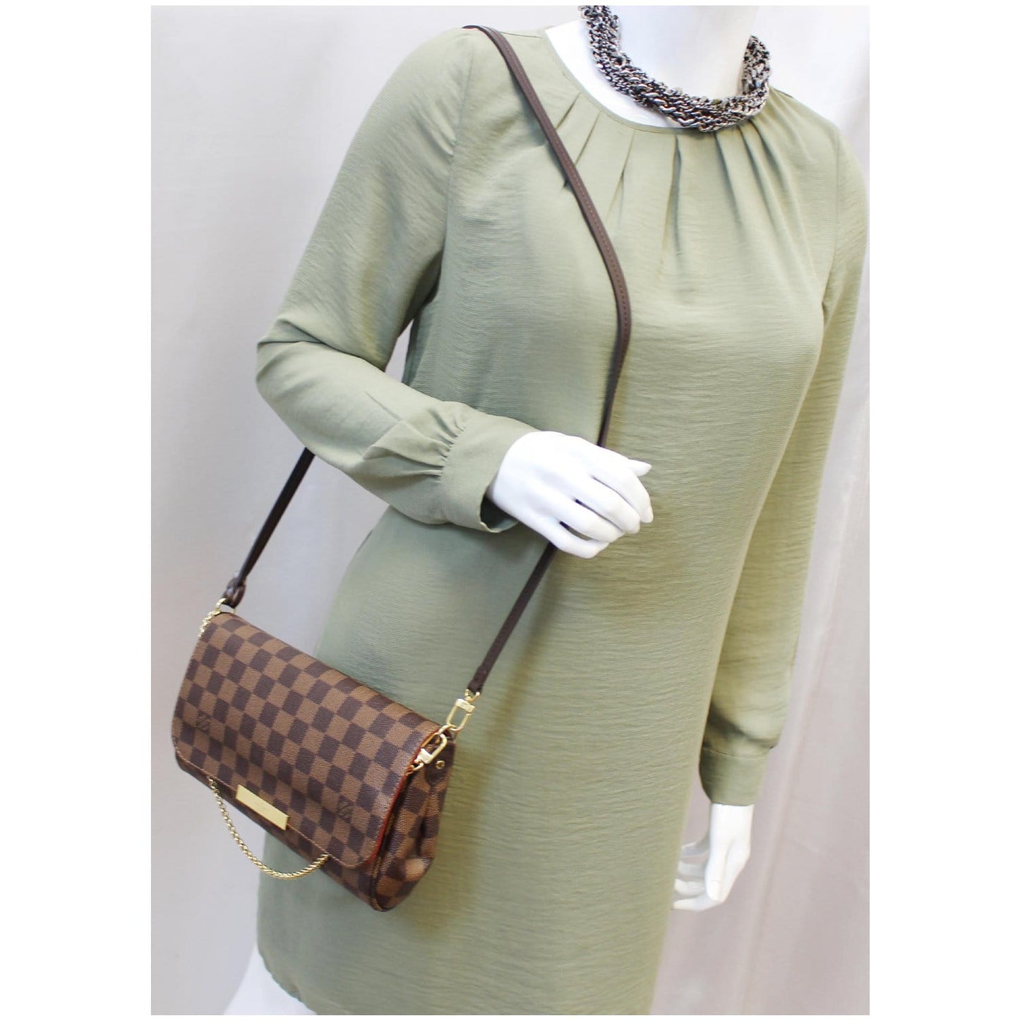LOUIS VUITTON Favorite MM Damier Ebene Crossbody Bag Brown Reserved ( Agha Rafiq )
