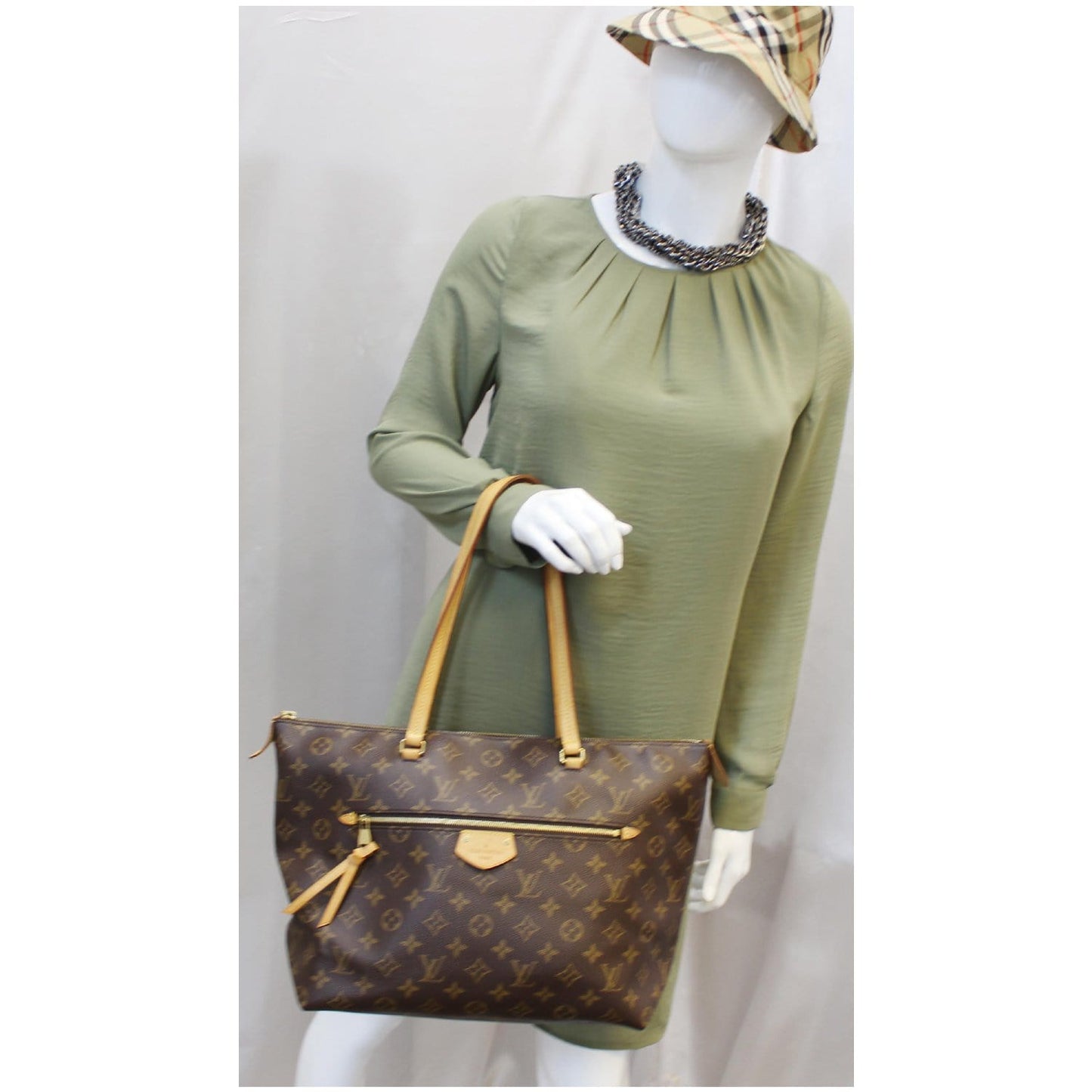 LOUIS VUITTON Iena MM Monogram Canvas Shoulder Bag Brown