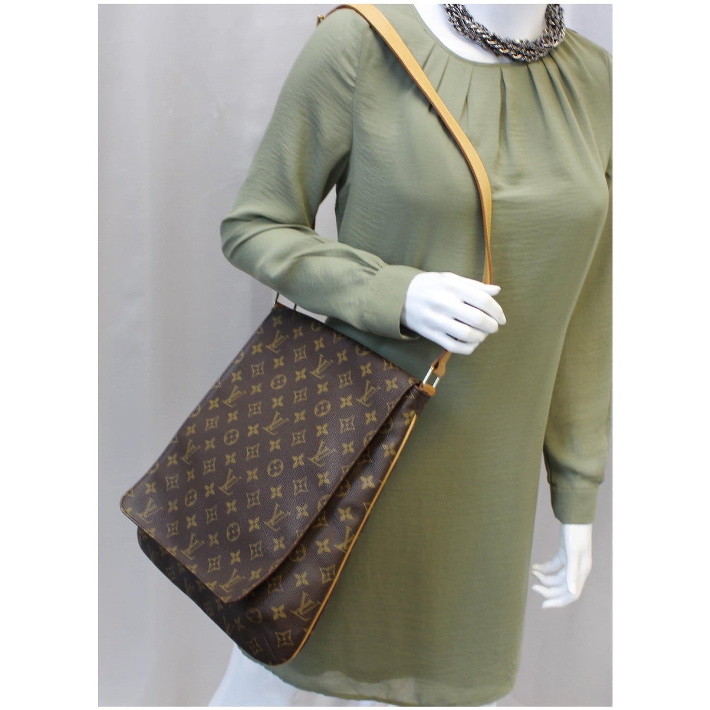 LOUIS VUITTON Musette Salsa GM Monogram Canvas Crossbody Bag Brown