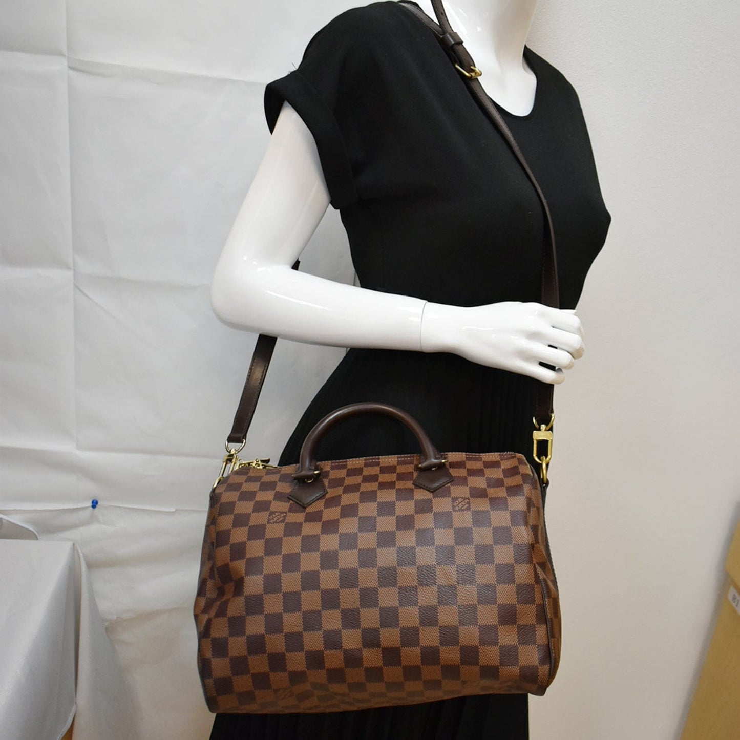 LOUIS VUITTON Speedy 30 Bandouliere Damier Ebene Satchel Bag Brown