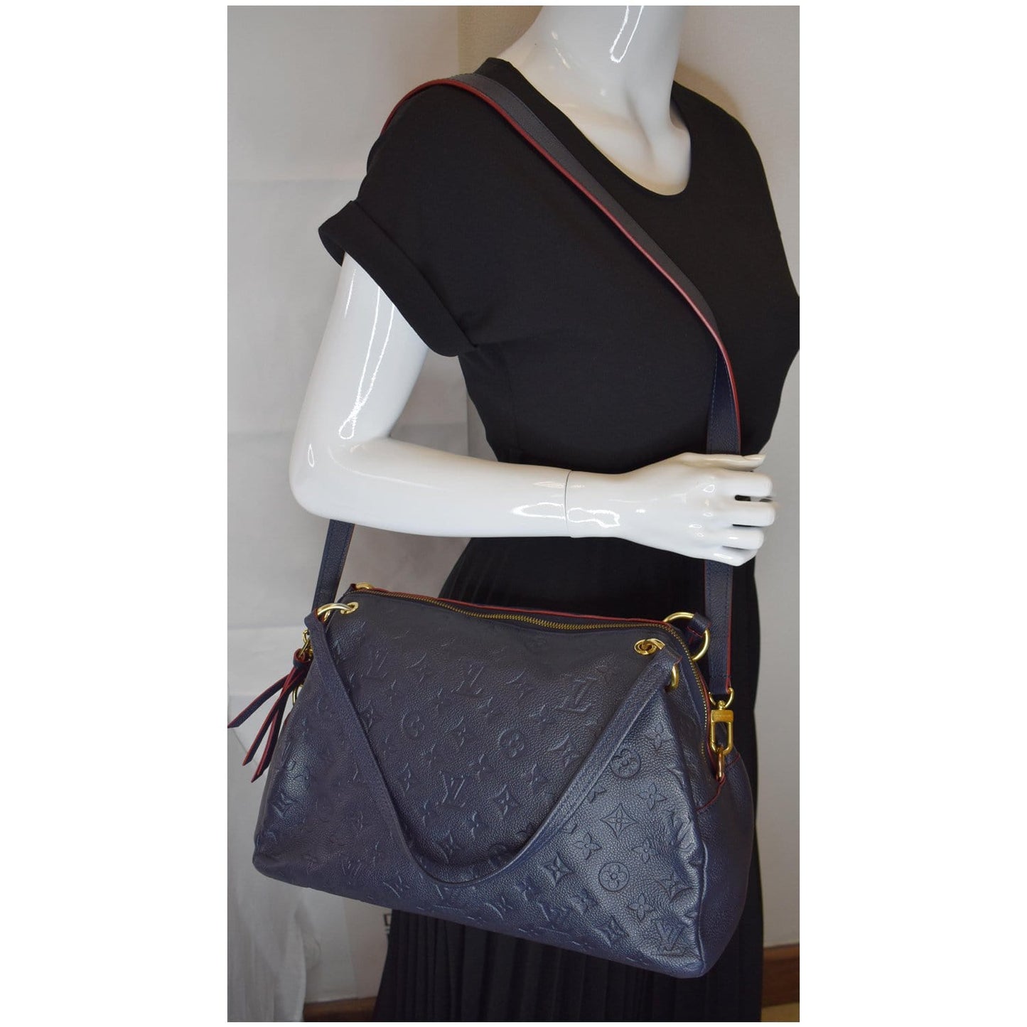 LOUIS VUITTON Ponthieu PM Empreinte Leather Shoulder Bag Blue