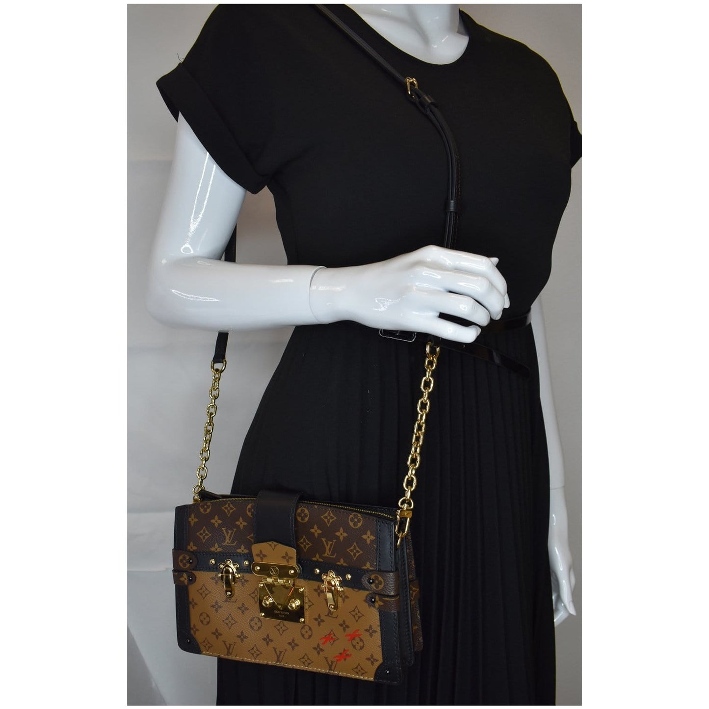 LOUIS VUITTON Petit Soft Malle Reverse Monogram Clutch Shoulder Bag Brown - 15% OFF