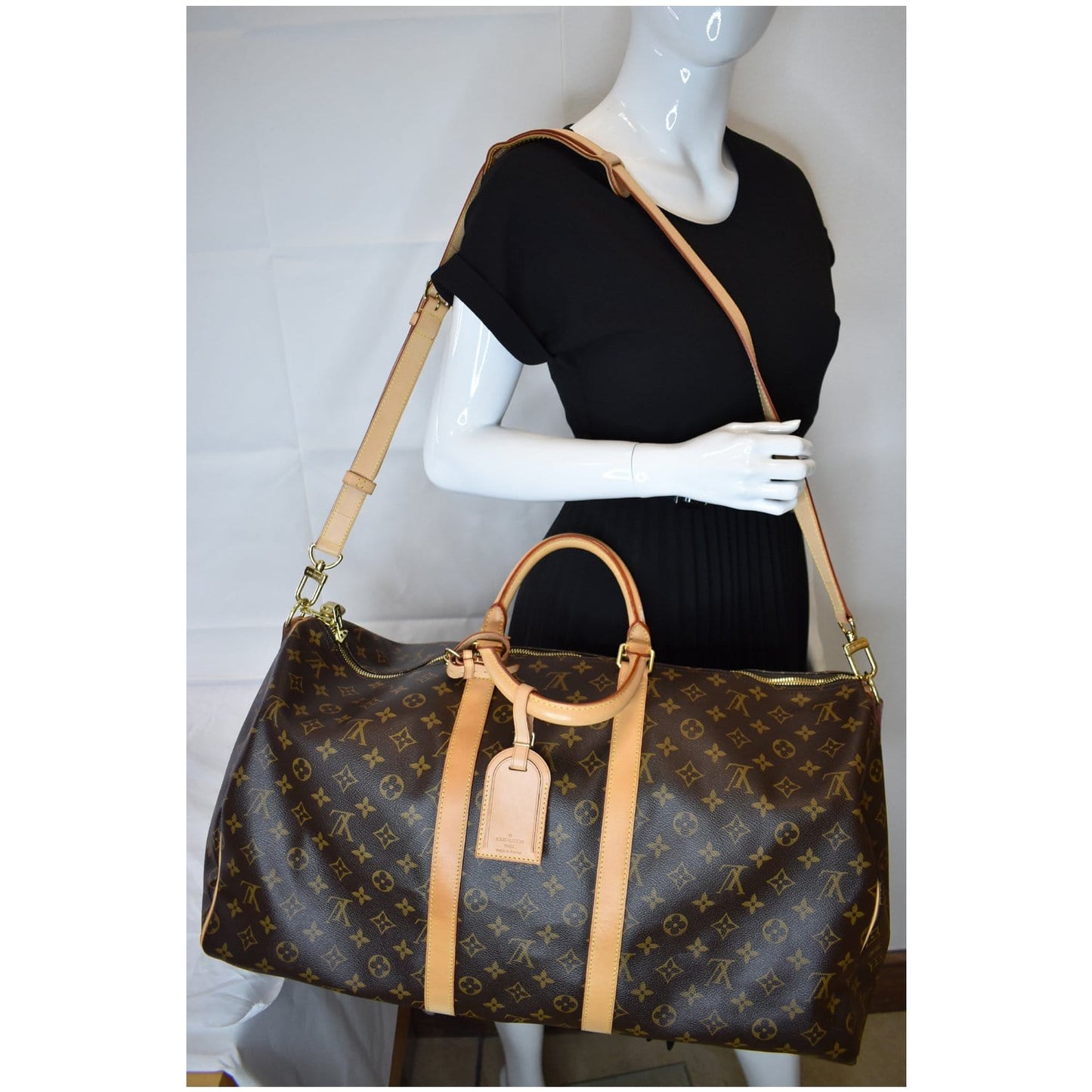 LOUIS VUITTON Keepall Bandouliere 55 Monogram Canvas Travel Bag Brown
